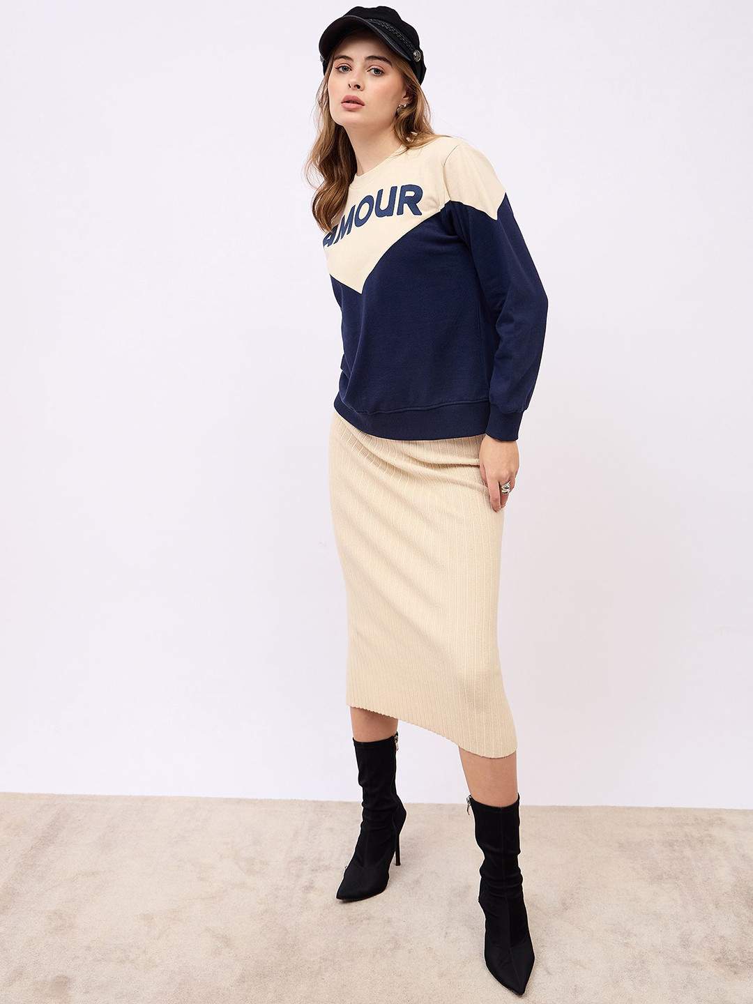 Styli Women Regular Fit Colourblocked  Chest Printed Casual Pullover Sweatshirt