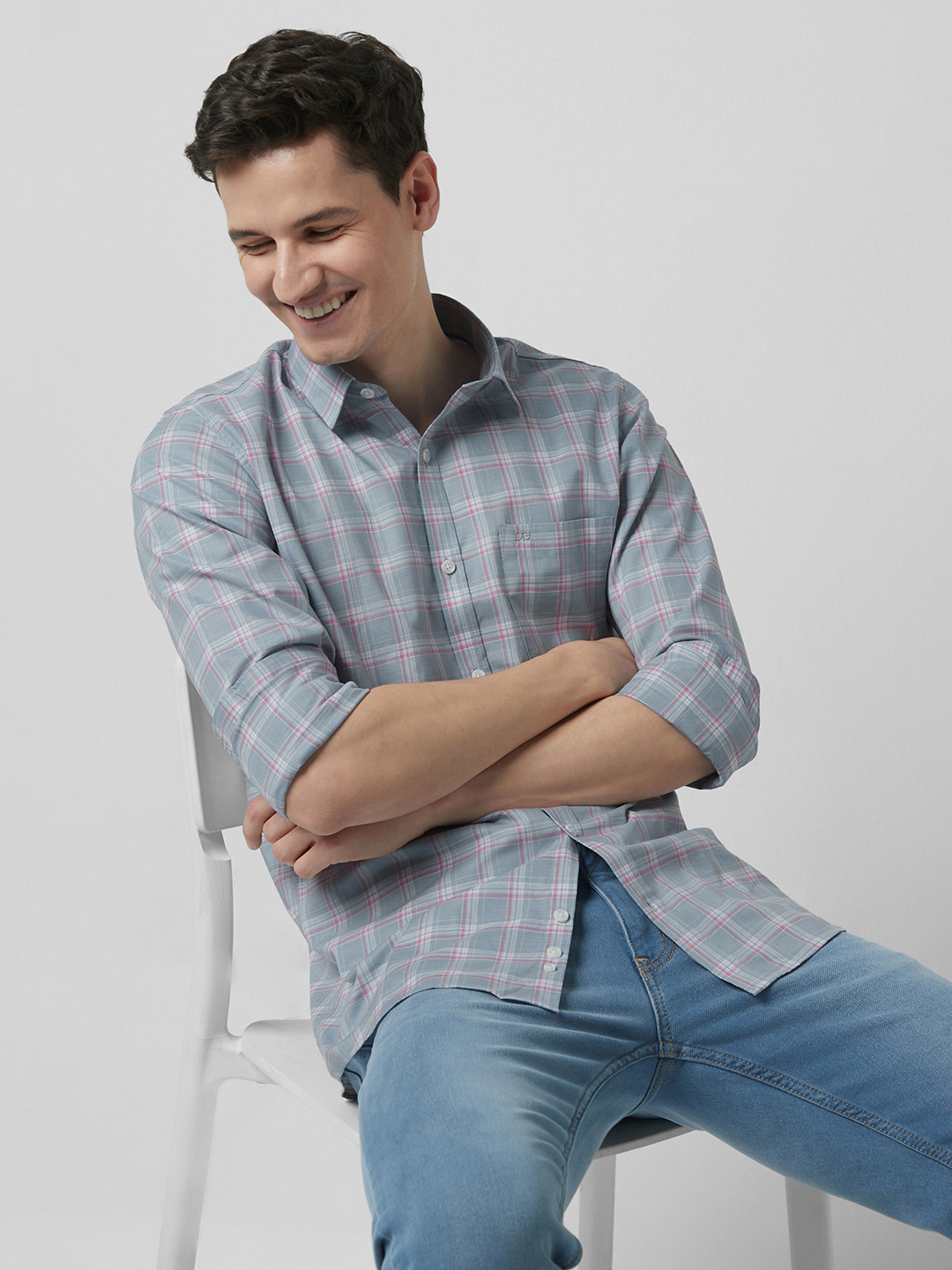 Peter England CasualsSlim fit cotton checks shirt