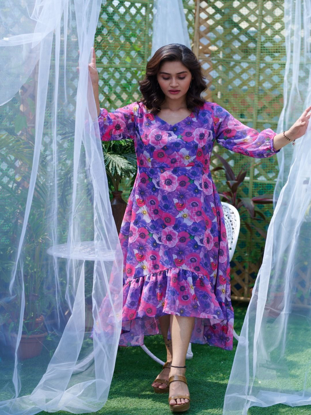 Vestajo Boutiqo Women Floral Print Puff Sleeve Ruffled A-Line Midi Dress