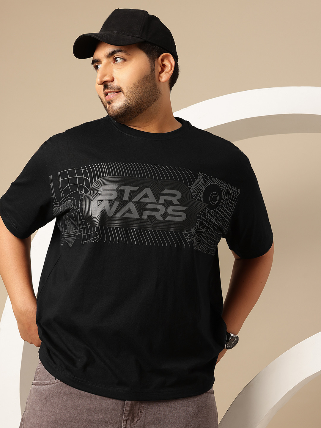Sztori Plus Size Star War Print T-shirt