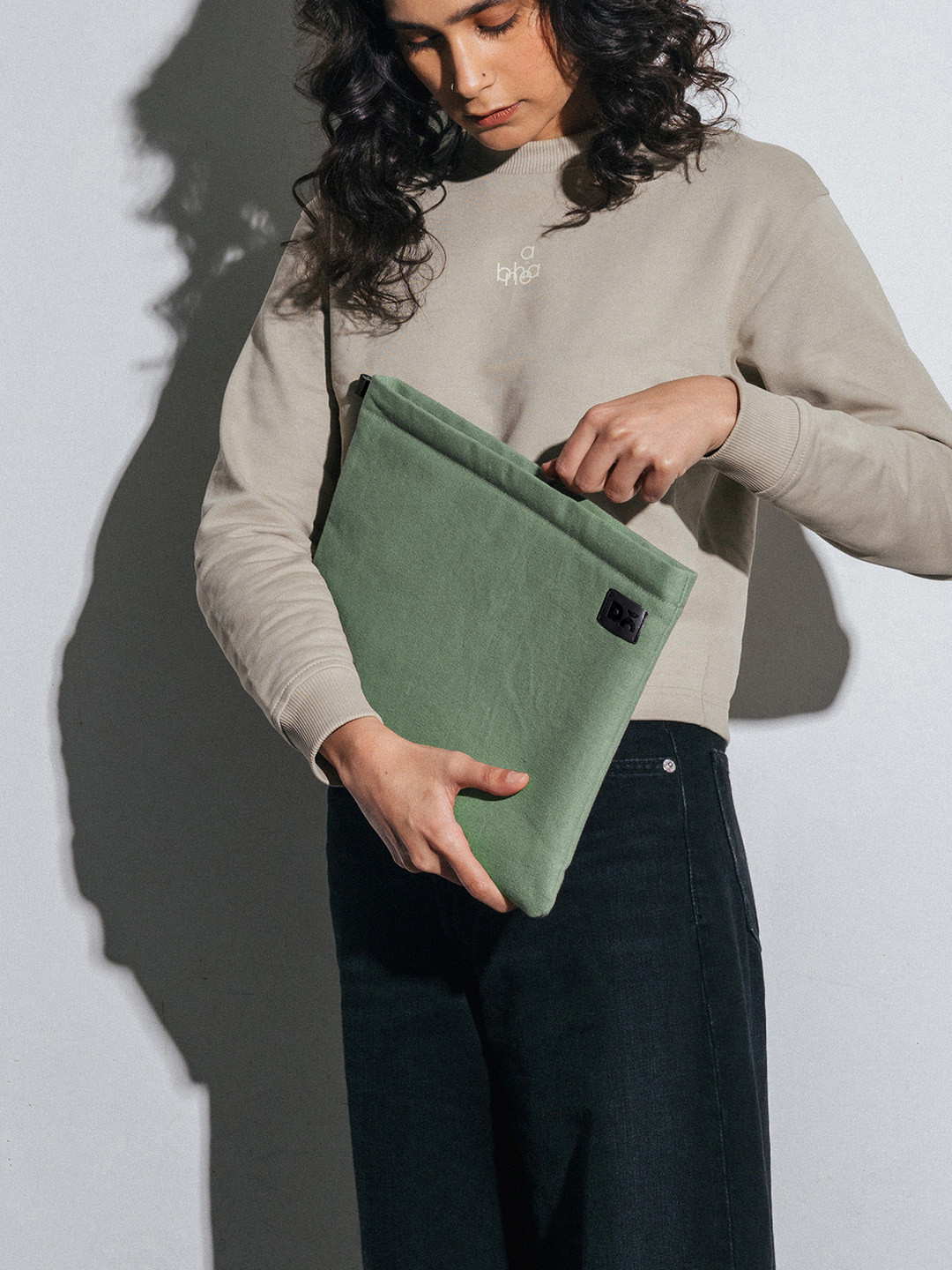 DailyObjects Mint Green Skipper Sleeve Large For MacBook/Laptop upto 38.01cm (15 inch)