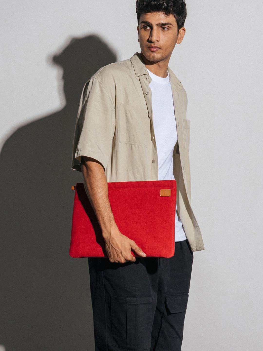 DailyObjects Unisex Crimson Red Skipper Sleeve Large For MacBook/Laptop upto 38.01cm