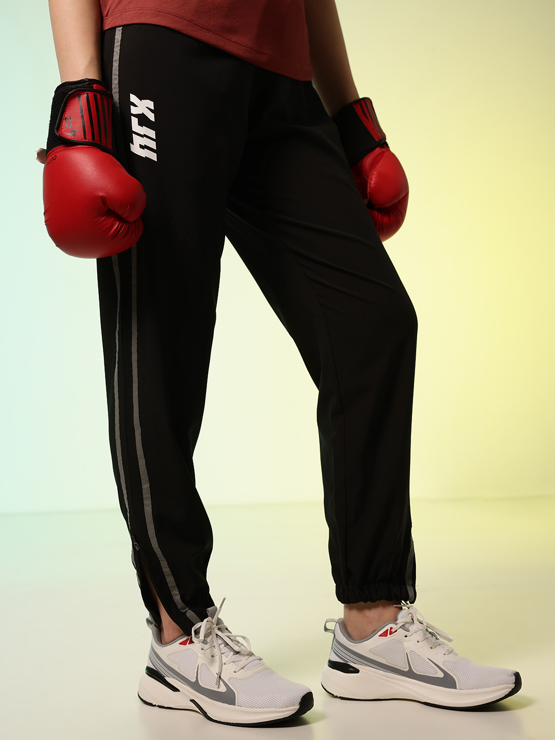 HRX by Hrithik Roshan Women Flex Story Rapid Dry Training Joggers With Side Stripes