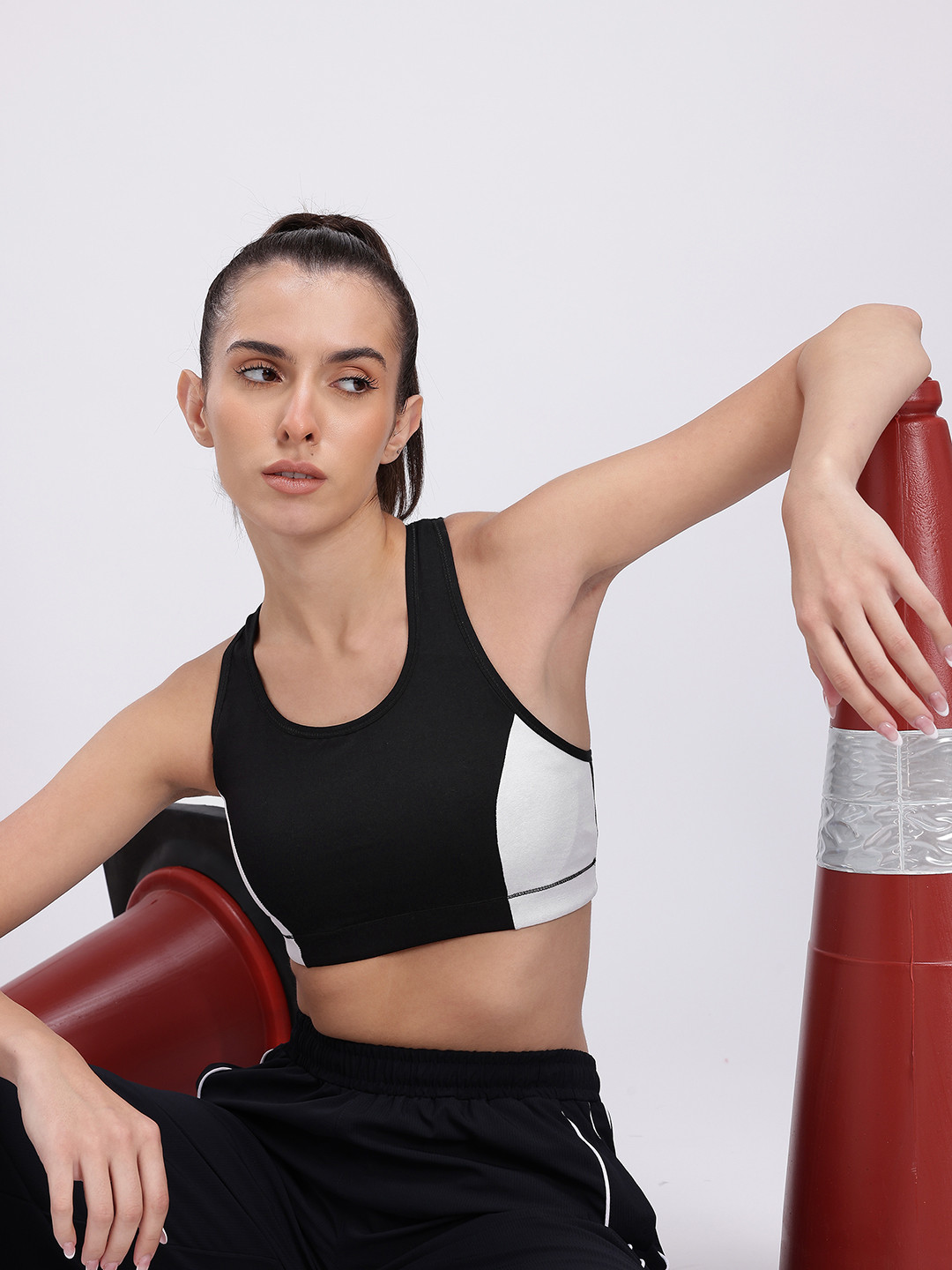 HRX by Hrithik Roshan Colourblocked Removable Padding Full Coverage T-shirt Bra KL109_04_A