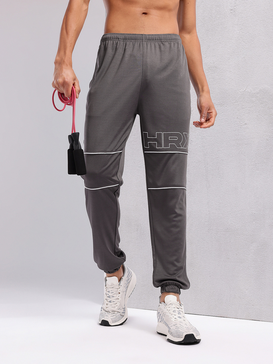 HRX by Hrithik Roshan Men Brand Logo Print Rapid-Dry Training Joggers with Contrast Piping