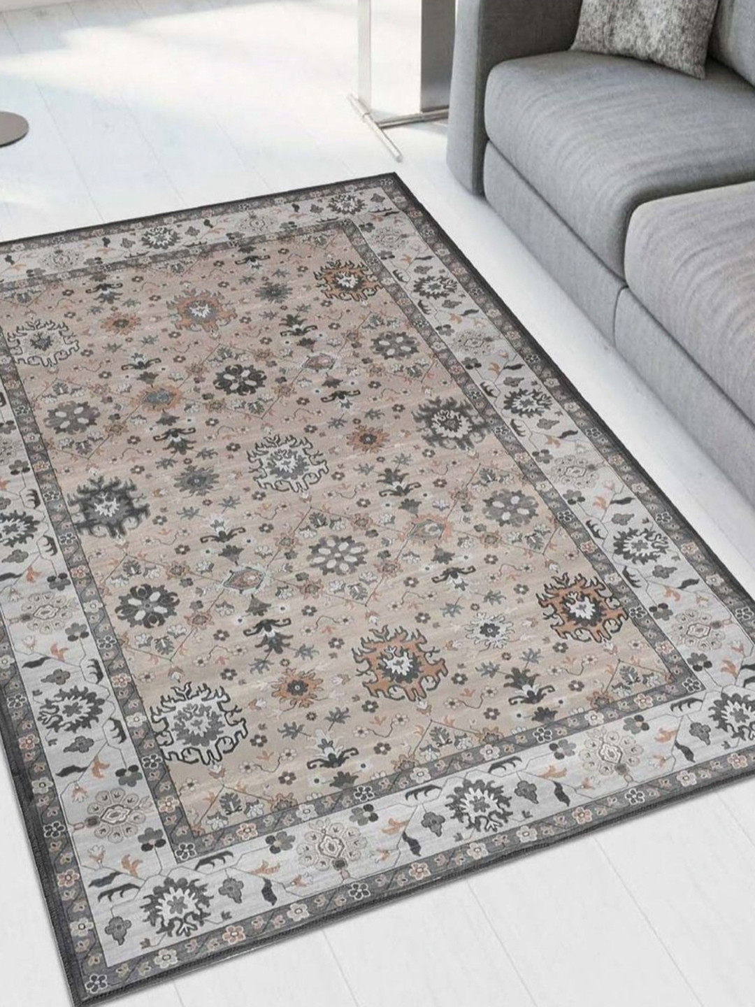 MAA HOME CONCEPT Peach-Coloured Floral Anti-Skid Woollen Carpet