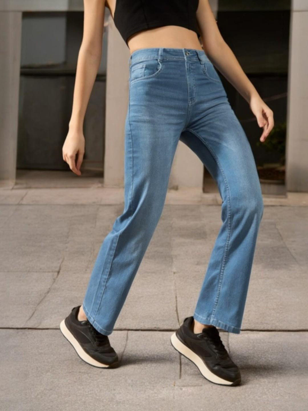 DOLCE CRUDO Tori Lullaby Women Light Fade Bootcut Stretchable Jeans