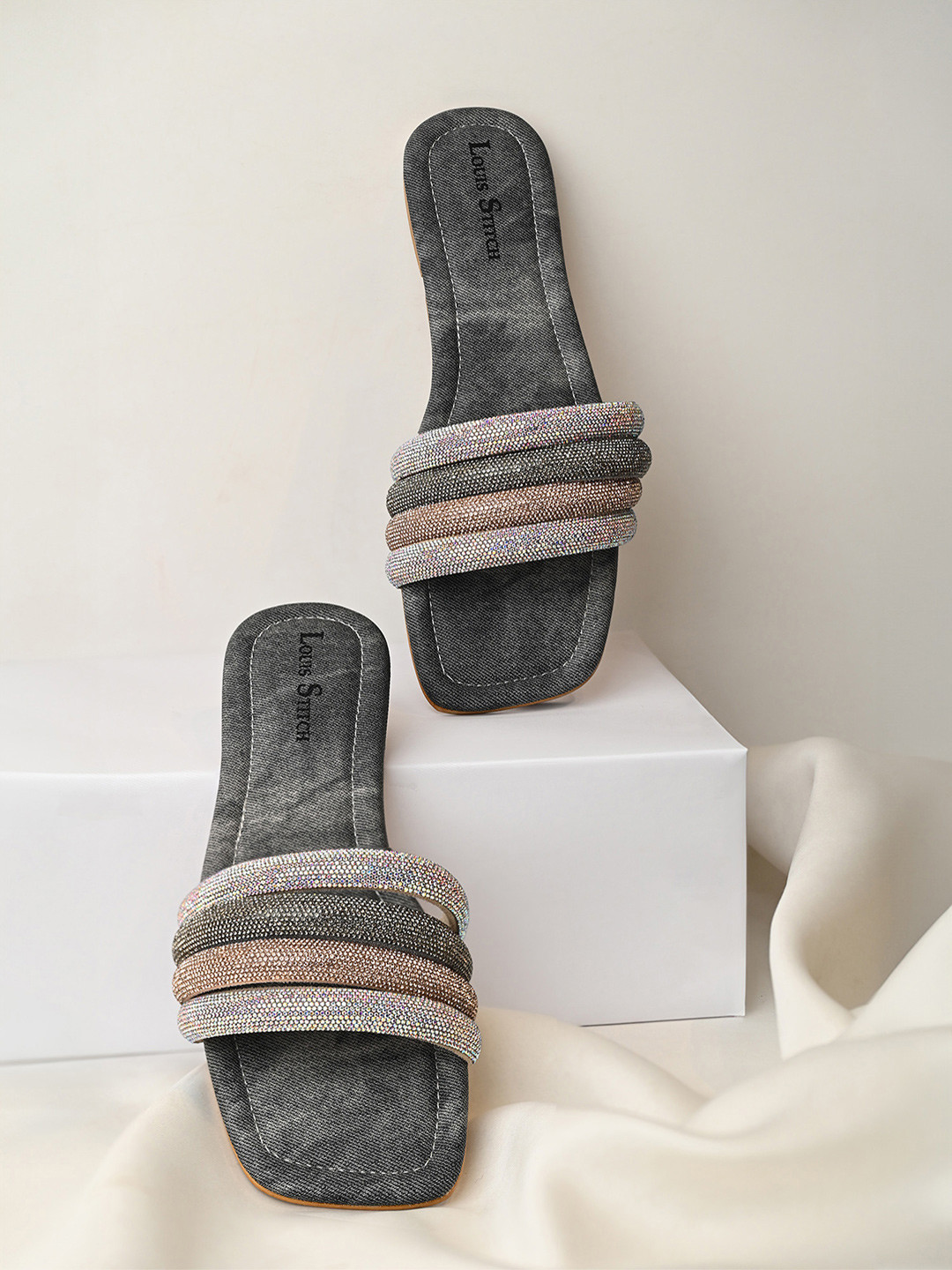 LOUIS STITCH Women's Grey Glitter Strap Flat Heel Lightweight Sandals