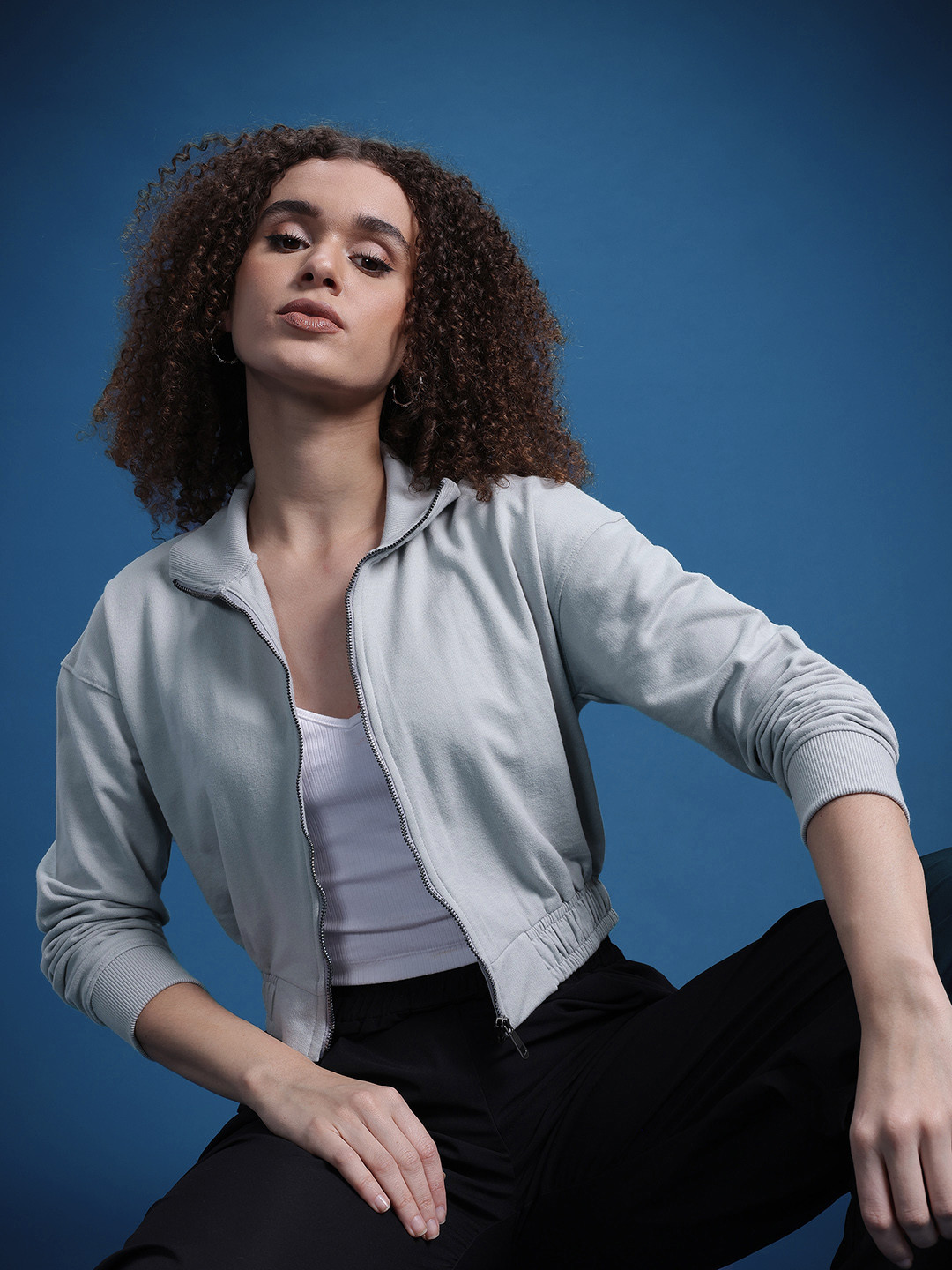Roadster Women Front Open Cropped Sweatshirt