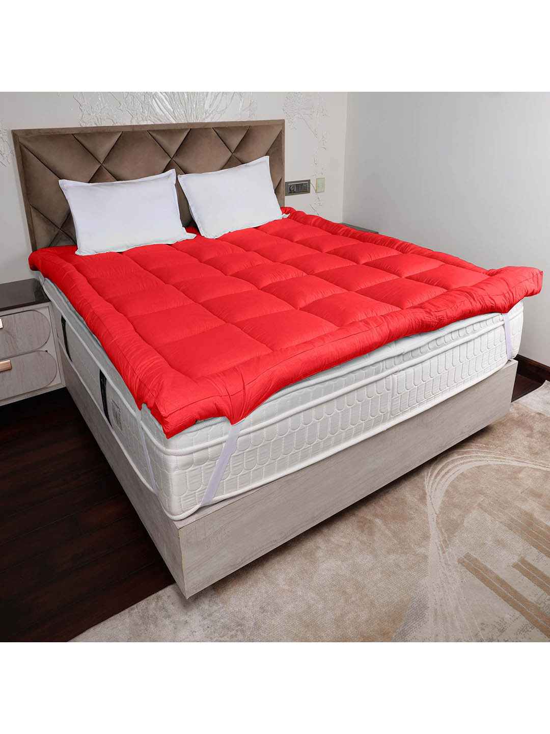 AJISH Red Quilted Cotton Breathable Queen Mattress Protector