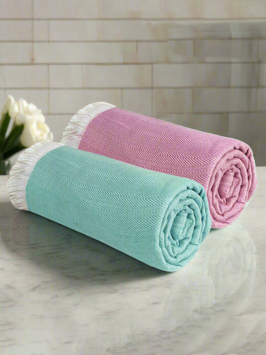 Heelium Peach-Coloured & Teal 2 Pieces Striped Printed Bamboo 250 GSM Bath Towels