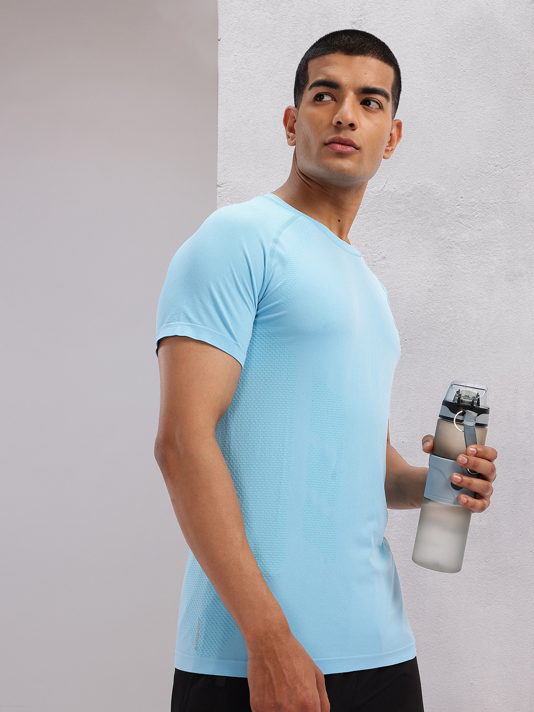 HRX By Hrithik Roshan Raglan Sleeves Seamless Rapid-Dry Running T-shirt