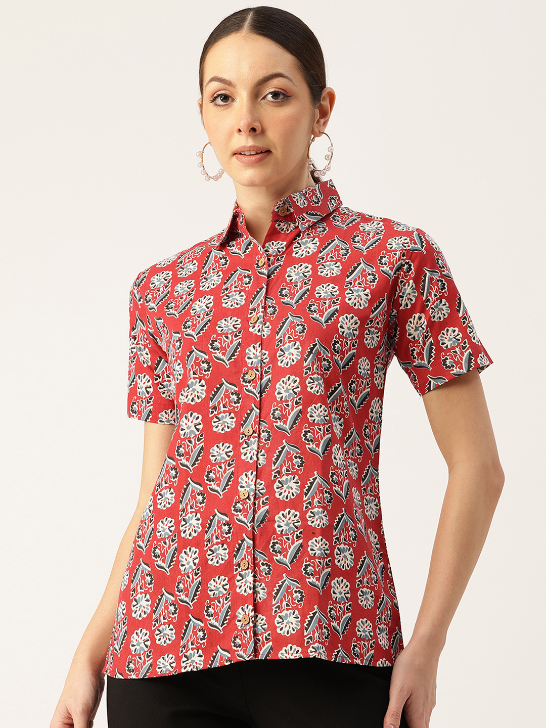 Molcha Women Smart Ajrak Printed Pure Cotton Casual Shirt