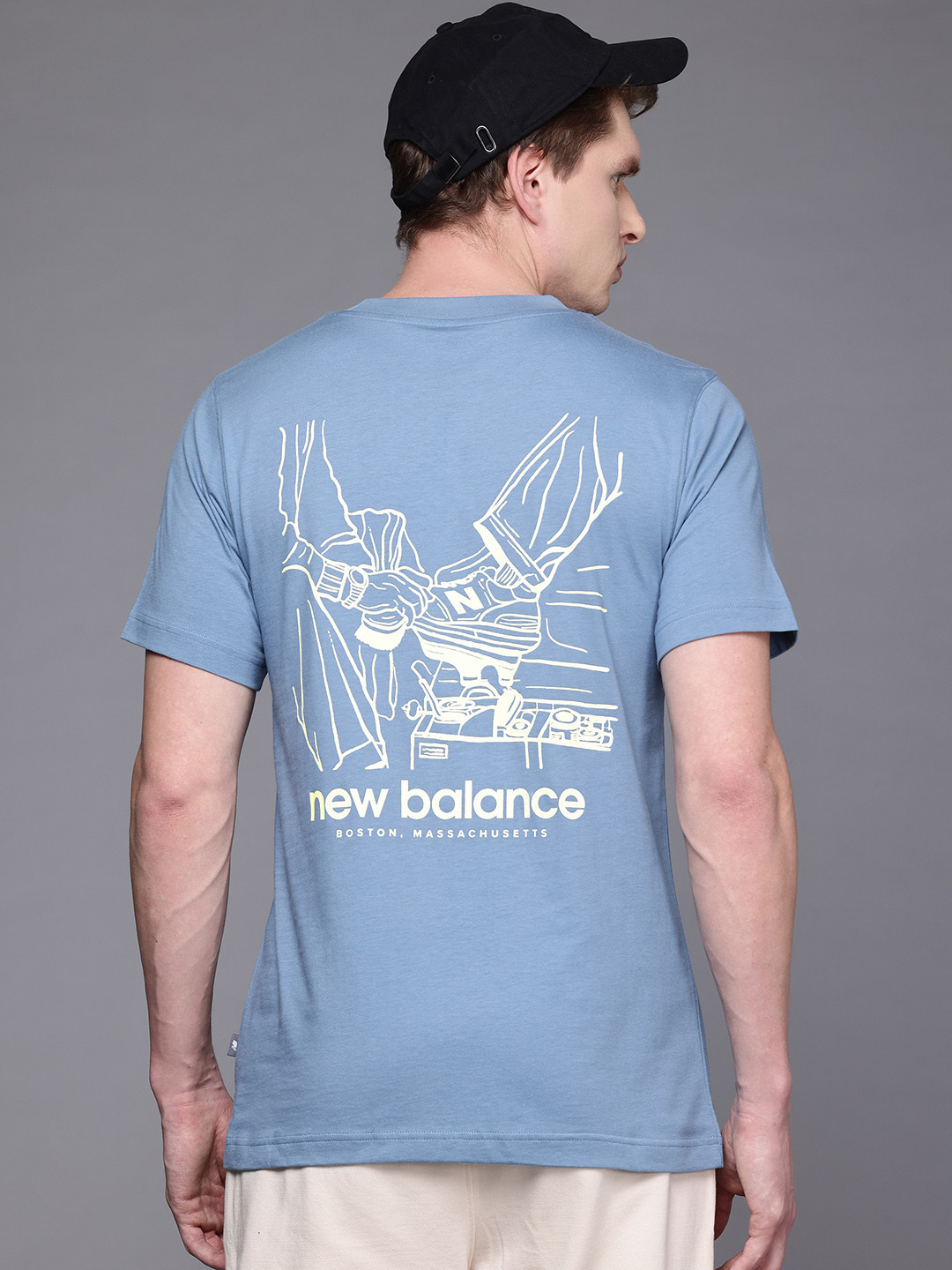 New Balance Men Printed Shine Pure Cotton T-shirt