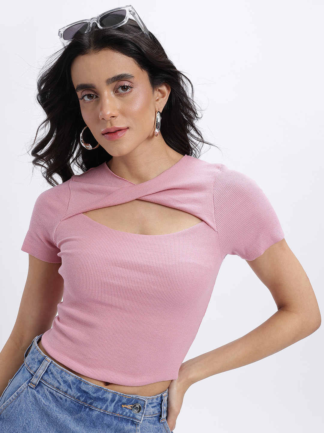 Ribbed Cut-Out Neck Slim Fit Crop Top