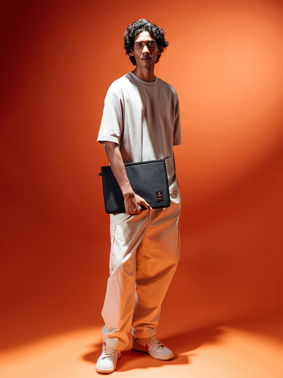 DailyObjects Unisex Monkey Shoulder x DO Black Skipper Sleeve Large