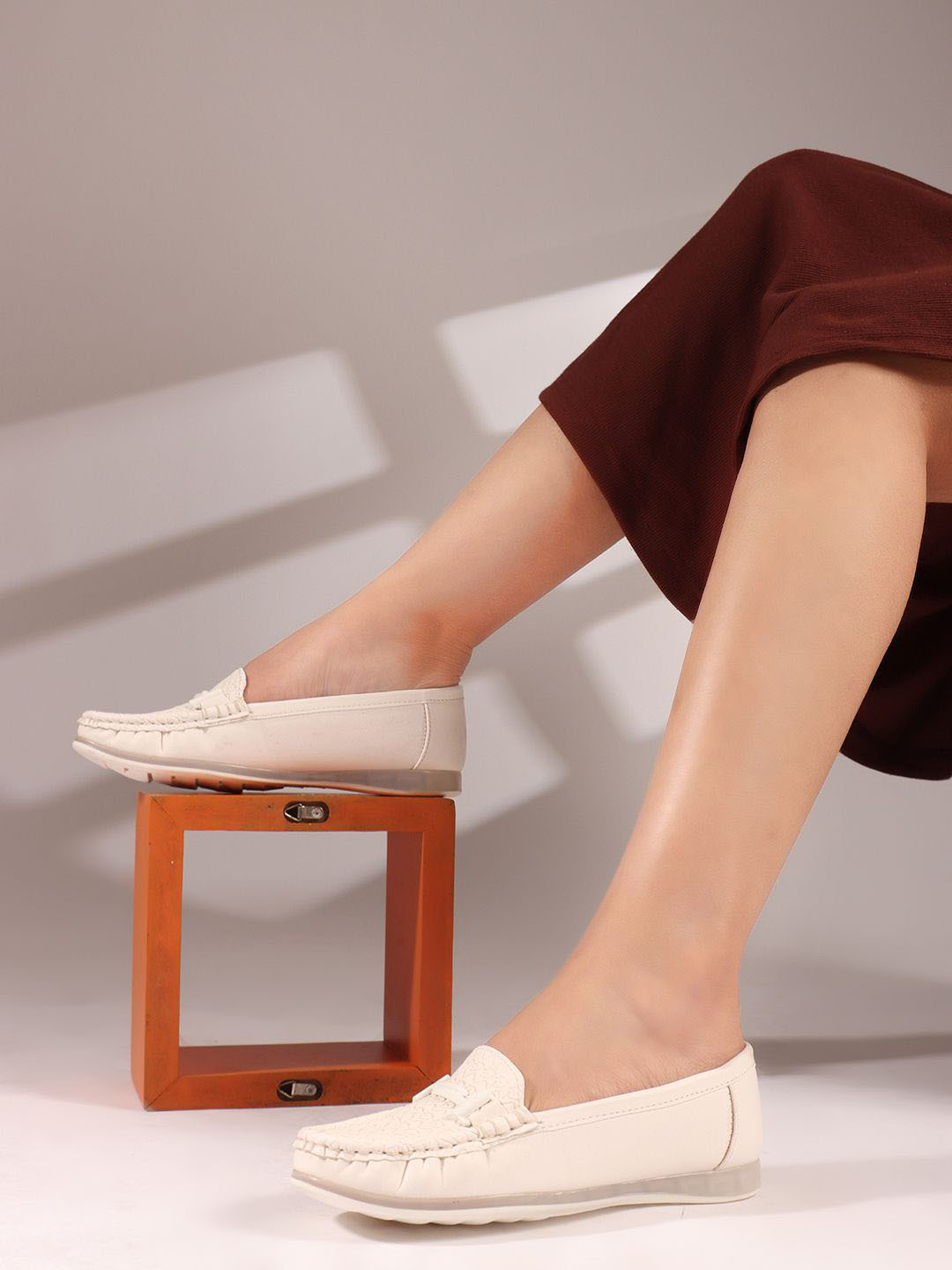Carlton London Women Textured Loafers