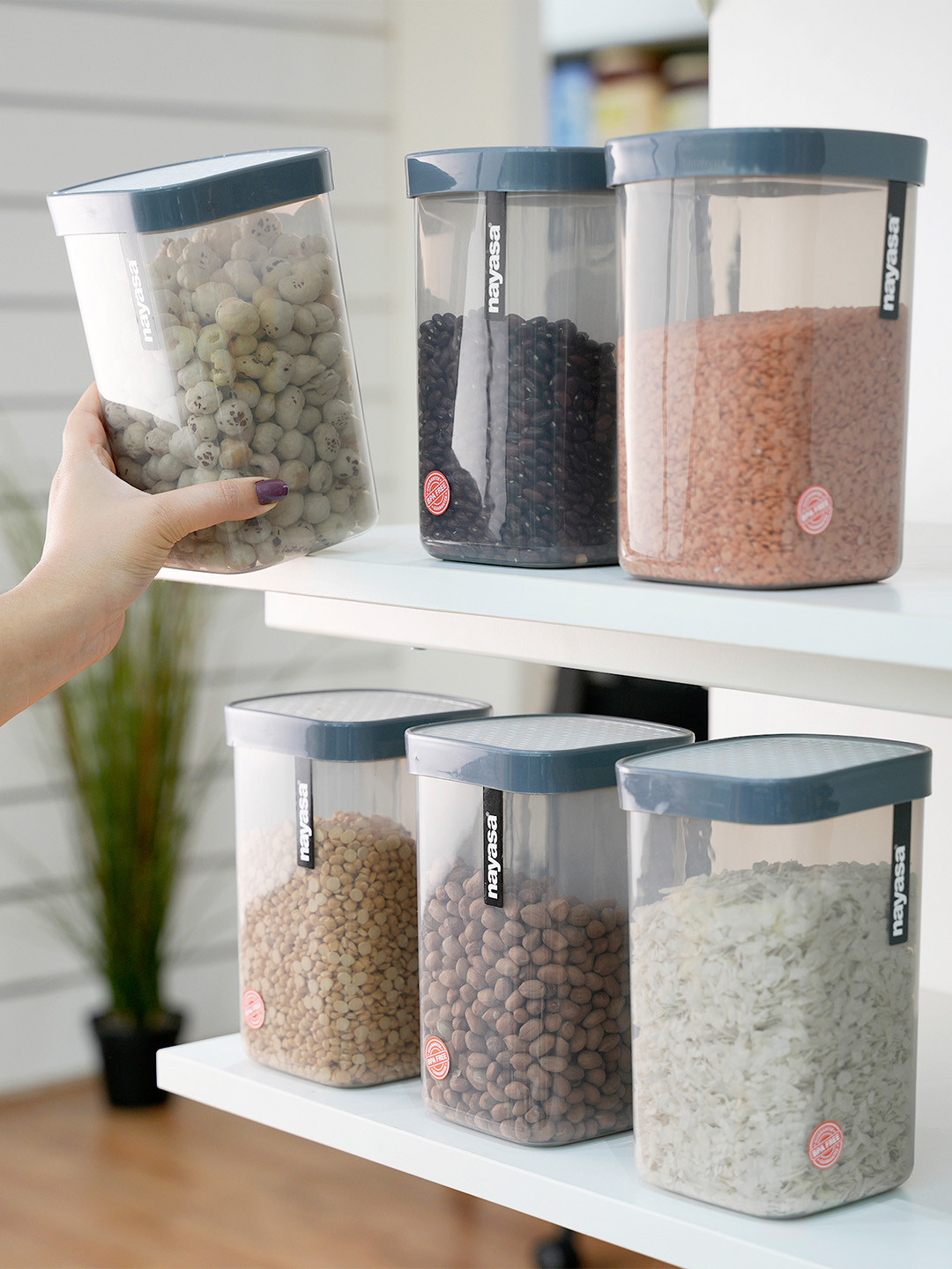 NayasaSet Of 6 Fusion Grey Solid Plastic Airtight Kitchen Storage Container Set 2100ml