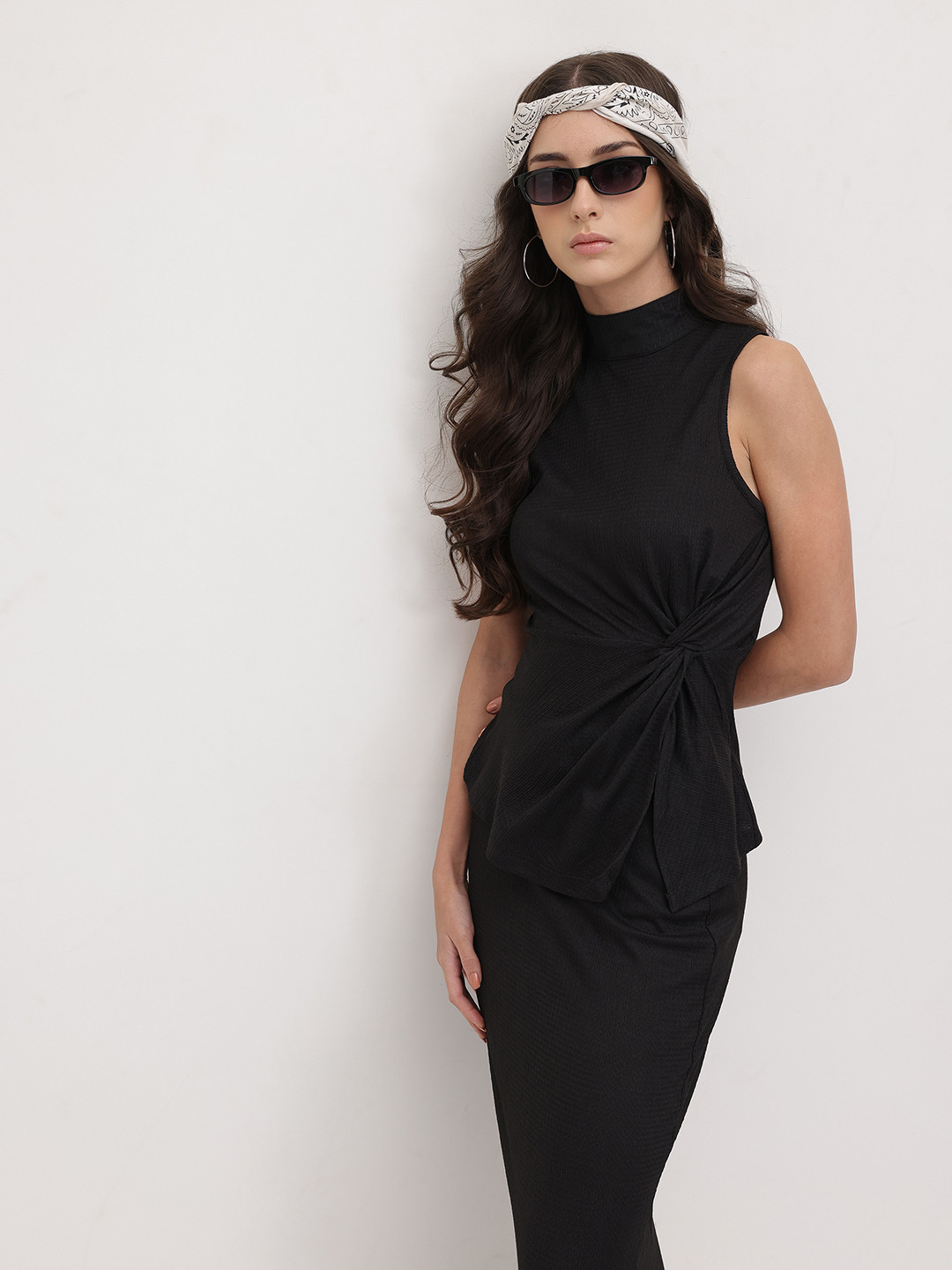 The Roadster Life Co. Women Textured Twisted Detail Top with Maxi Pencil Skirt with Slit