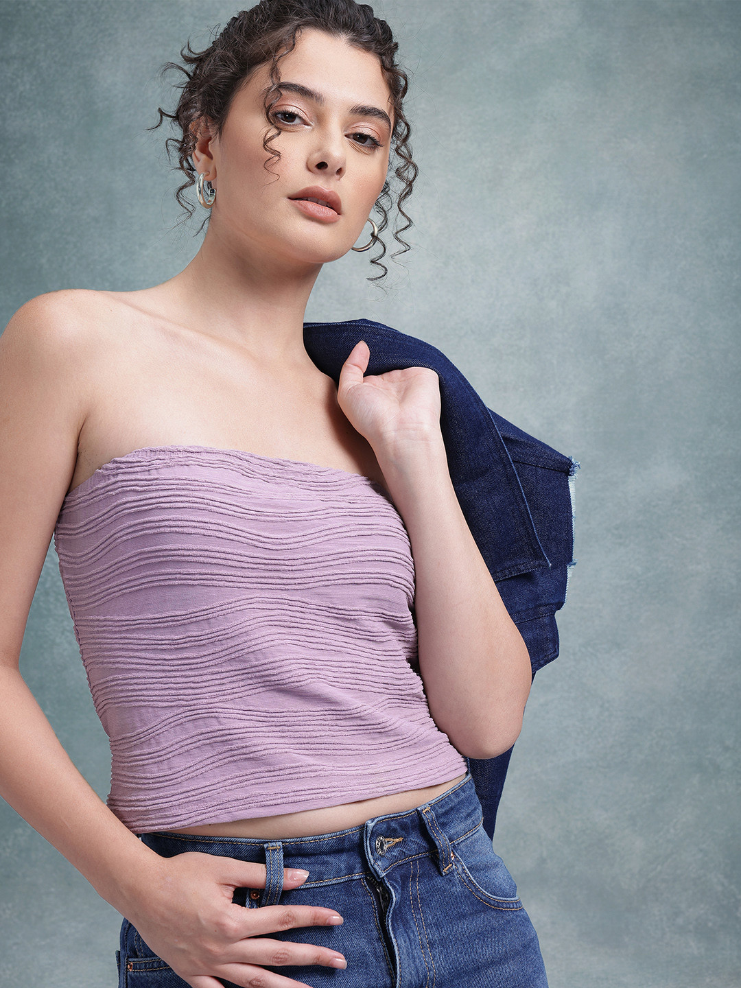 The Roadster Life Co. Off-Shoulder Self Striped Tube Crop Top