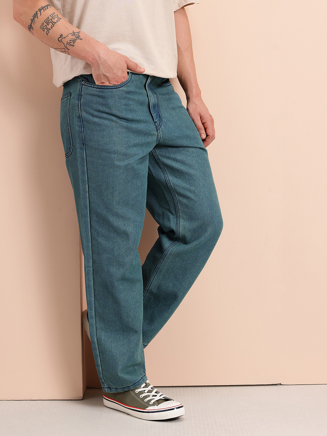 Mast & Harbour Men Loose Tapered Fit Vintage Wash Jeans