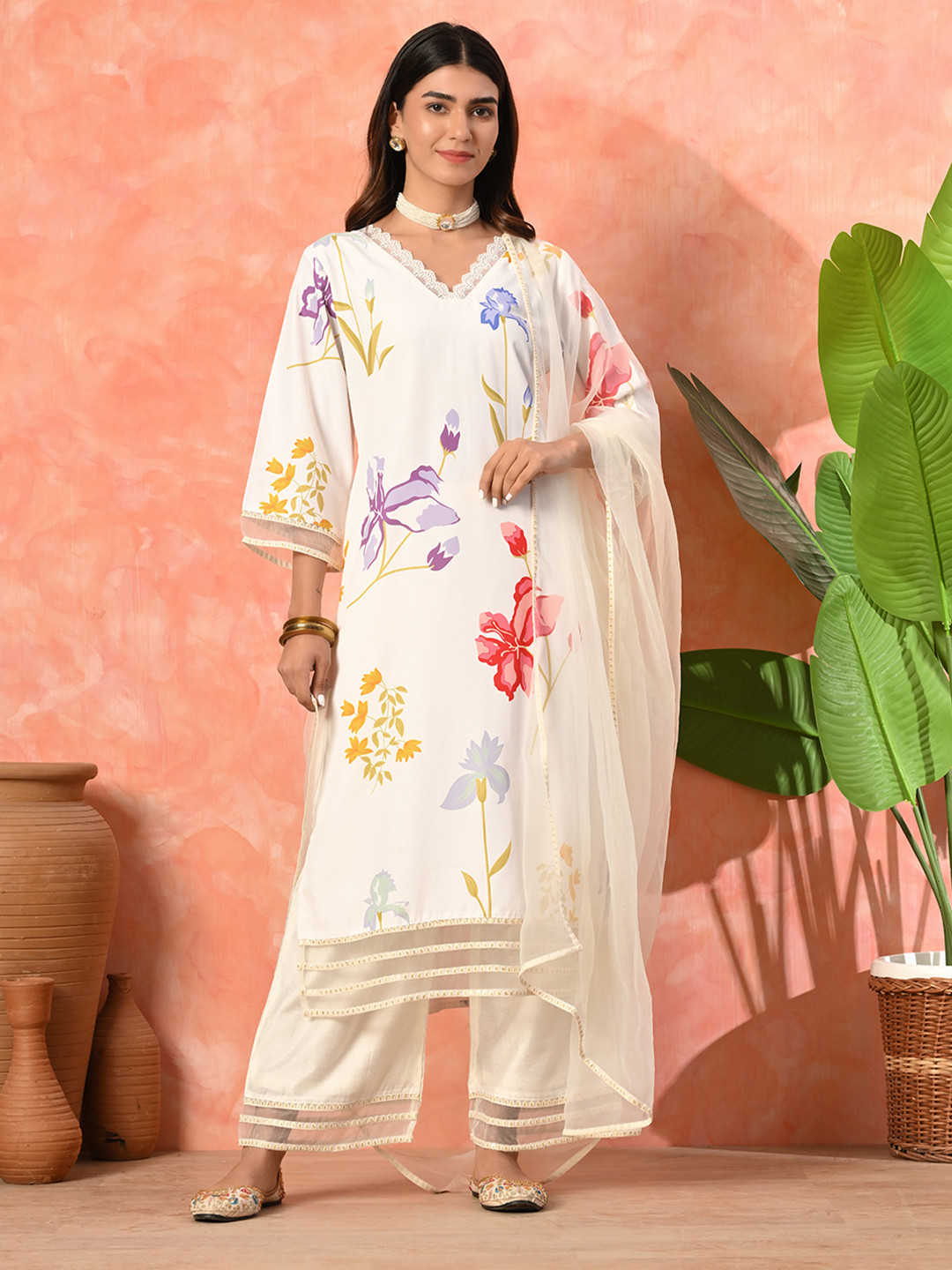 Sangria Women White Chanderi Printed Kurta Pant and Organza Dupatta