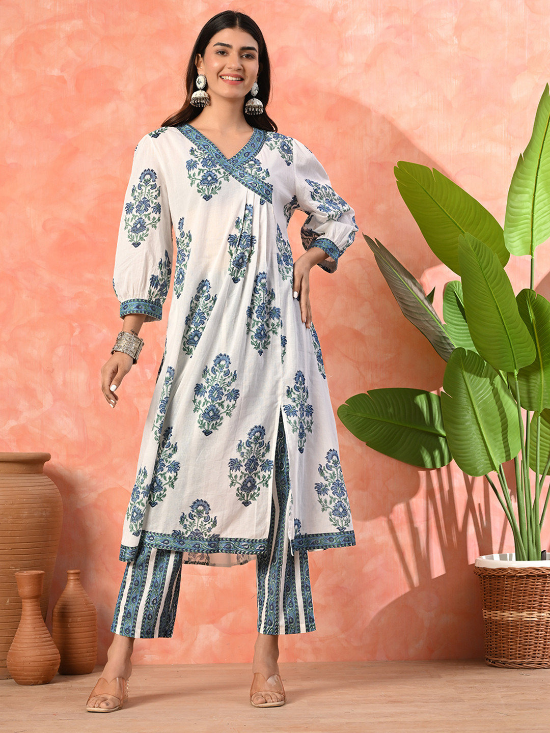 Sangria Women White Blue Cotton Printed Kurta and Pant Set