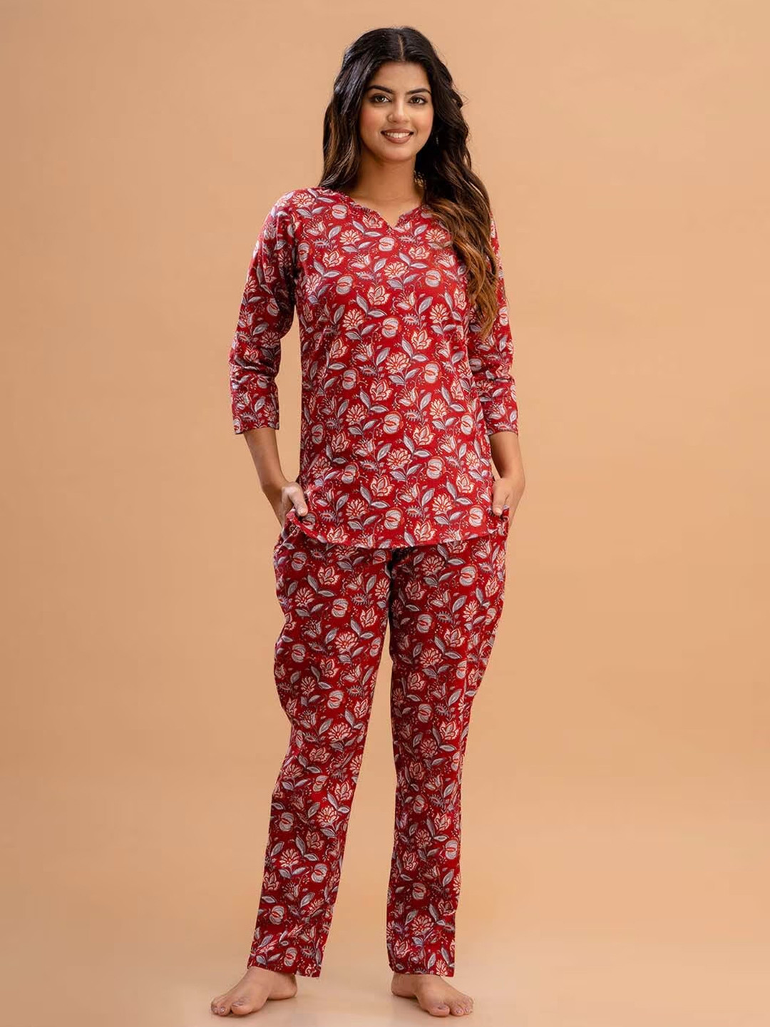 LIVING ROOTS Women Cotton Floral Over All Printed Night Suit