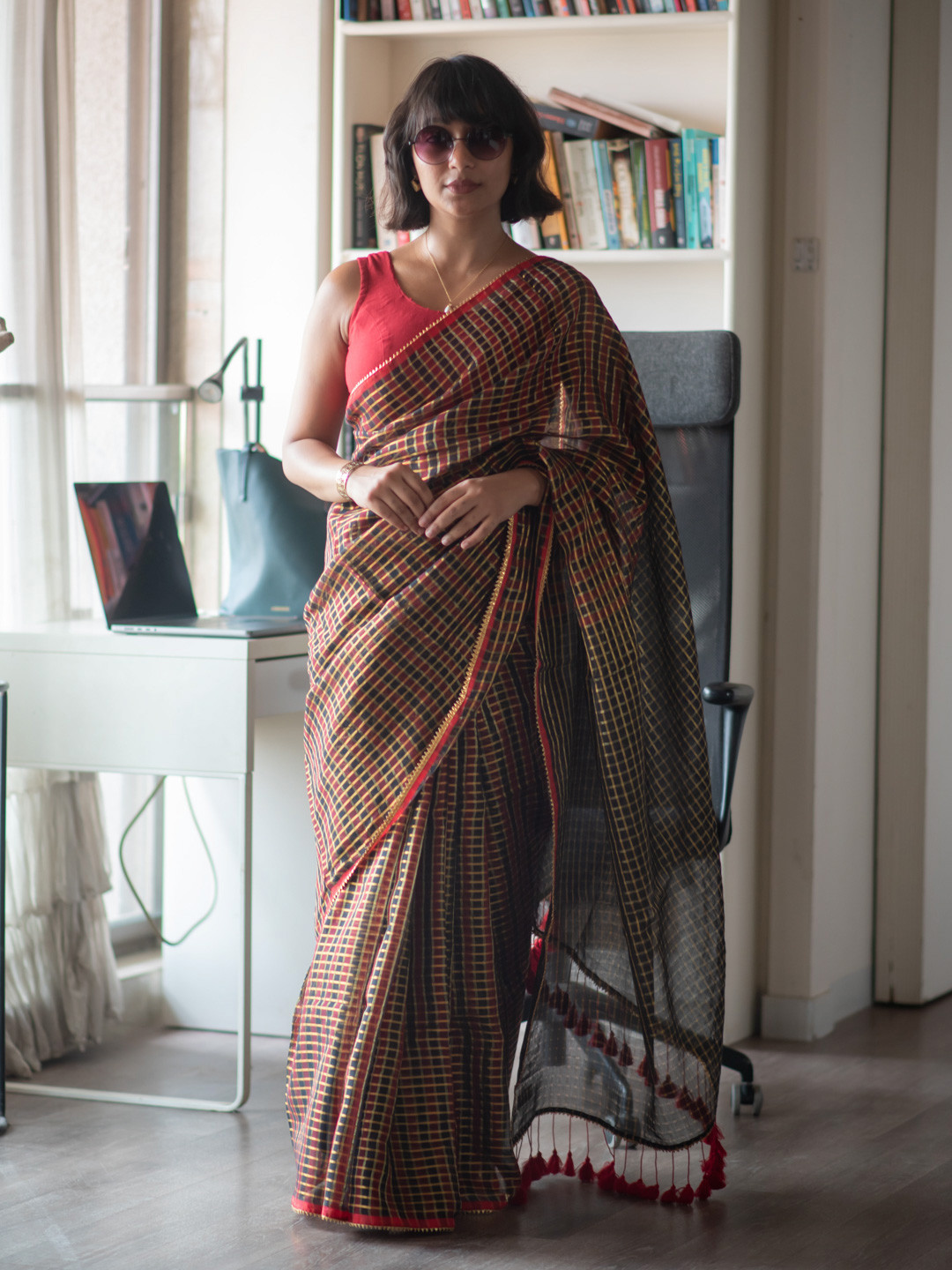 Suta Black Color Cotton Zari Saree