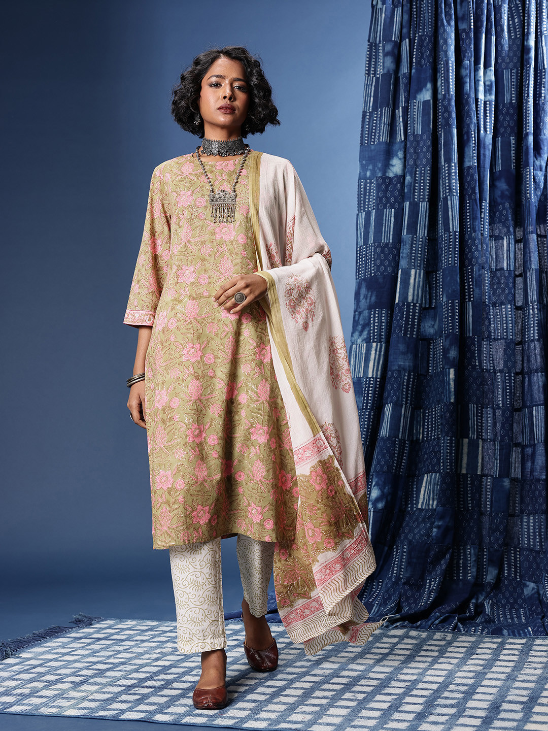 Block Print Legacy Pure Cotton Floral Printed Kurta With Trousers & With Dupatta
