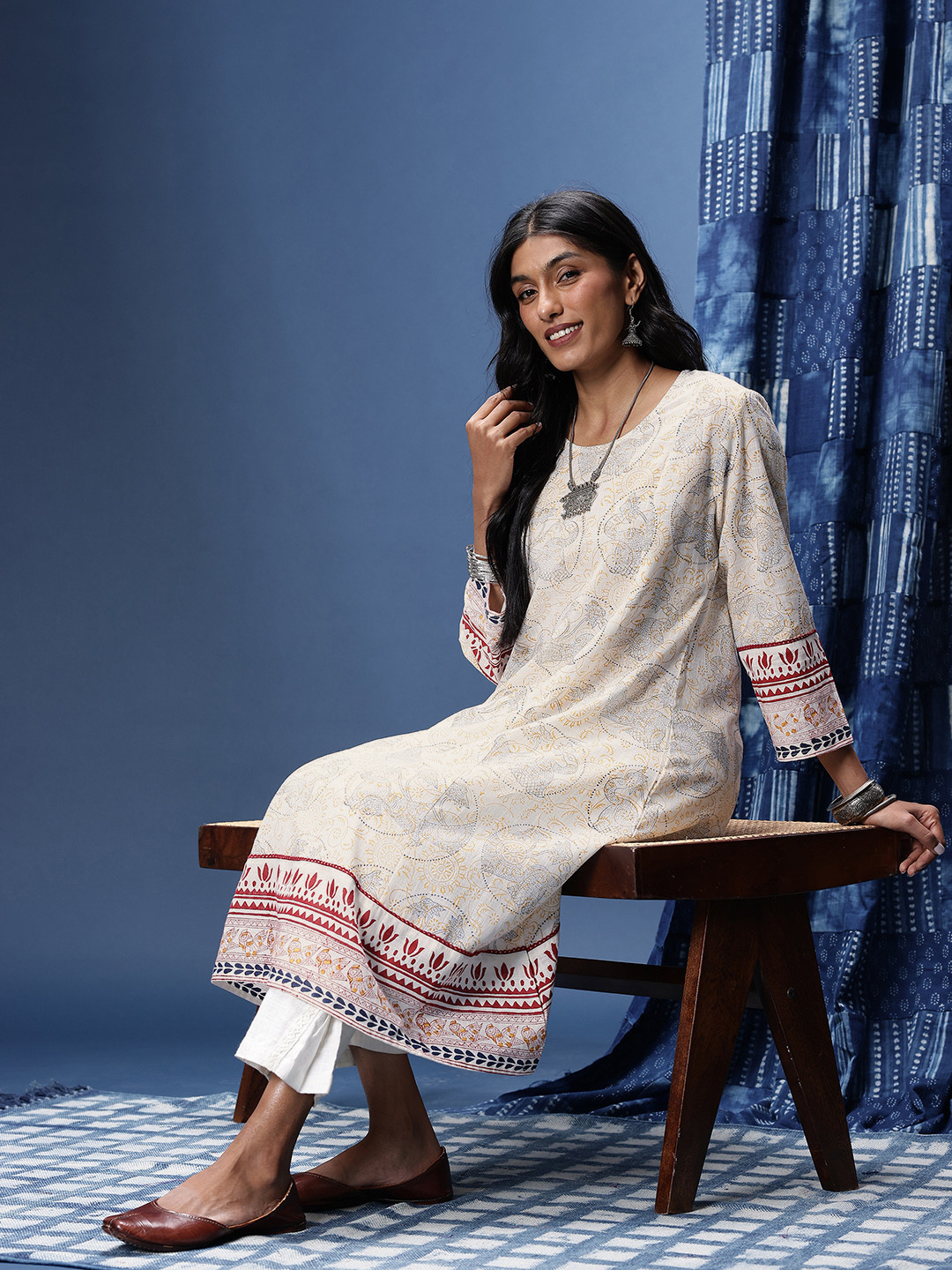 Taavi Ethnic Motifs Printed Sequinned Pure Cotton Sangeneri Kurta