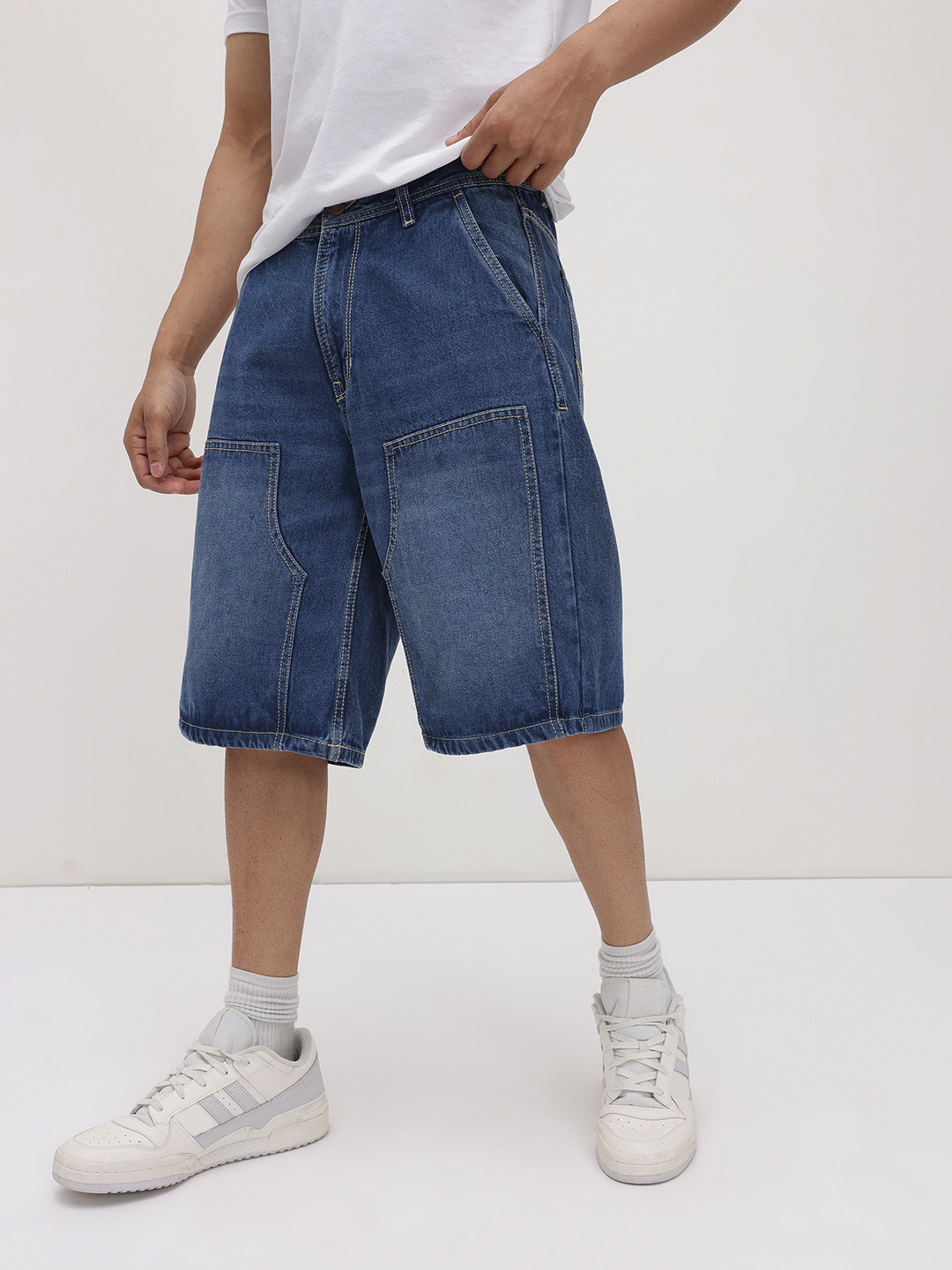 The Roadster Life Co. Men Mid-Rise Washed Effect Relaxed Fit Pure Cotton Jorts