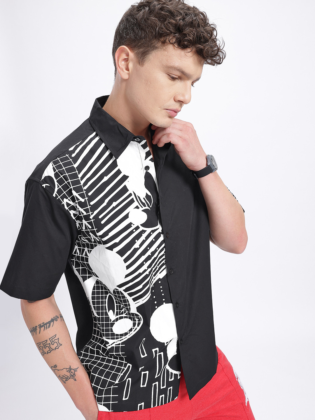 glitchez Mickey Mouse Print Monochrome Oversized Shirt