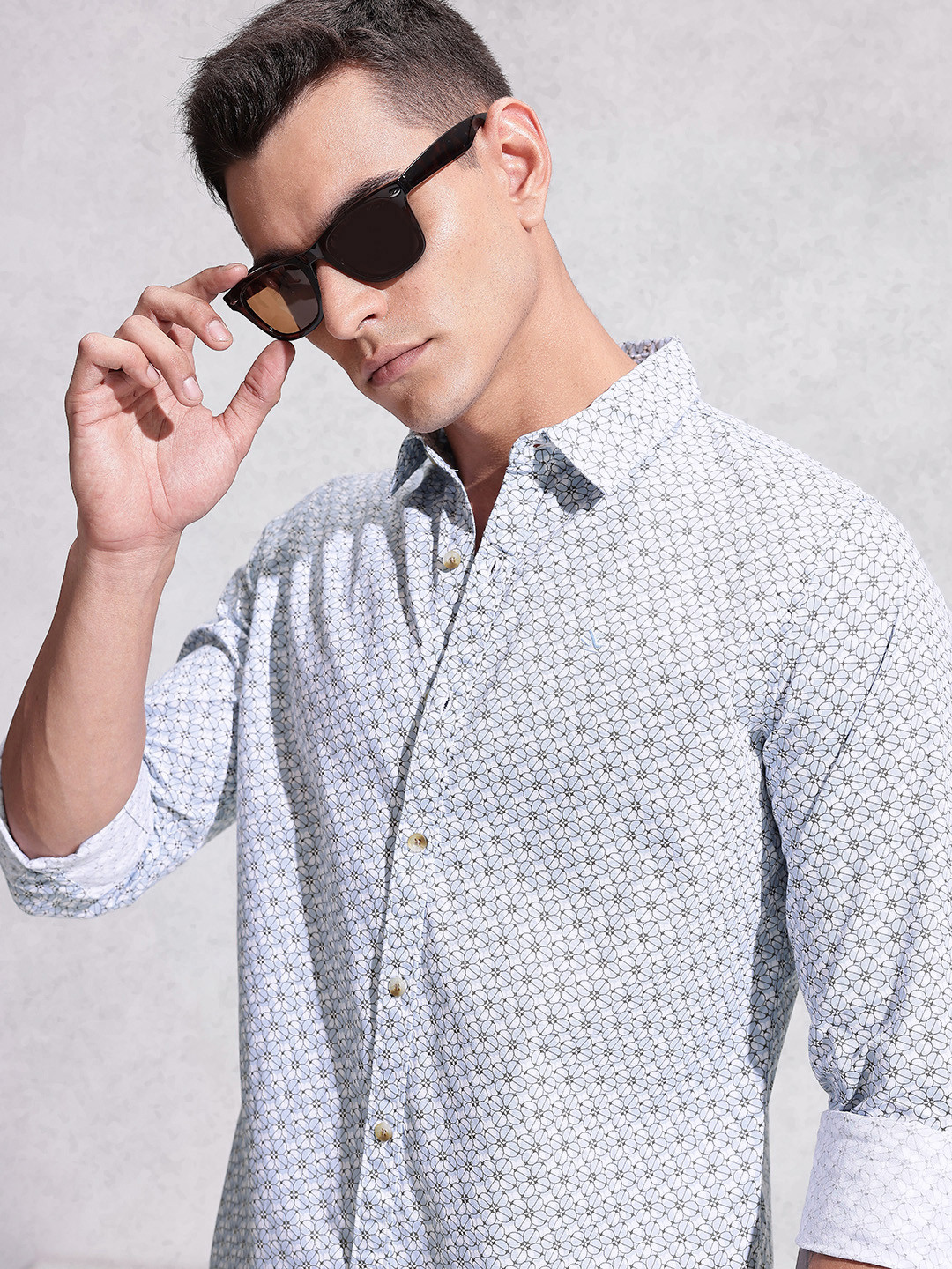 WROGN Pure Cotton Floral Printed Casual Shirt