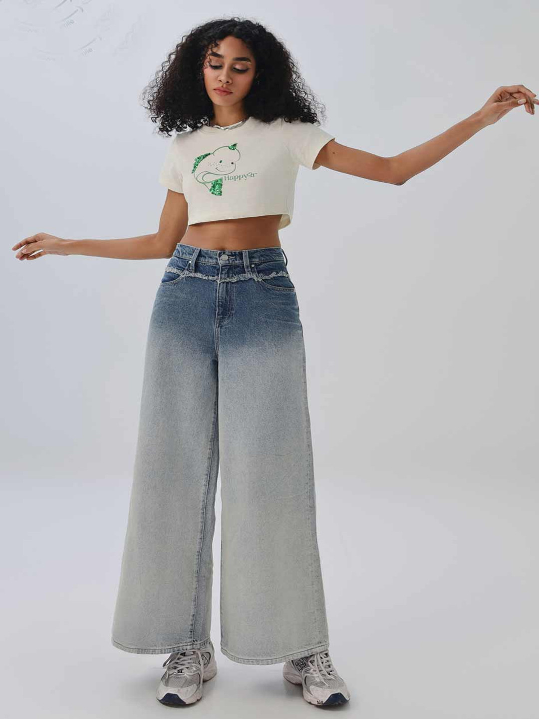 Happy2r Women Wide Leg High-Rise Heavy Fade Jeans