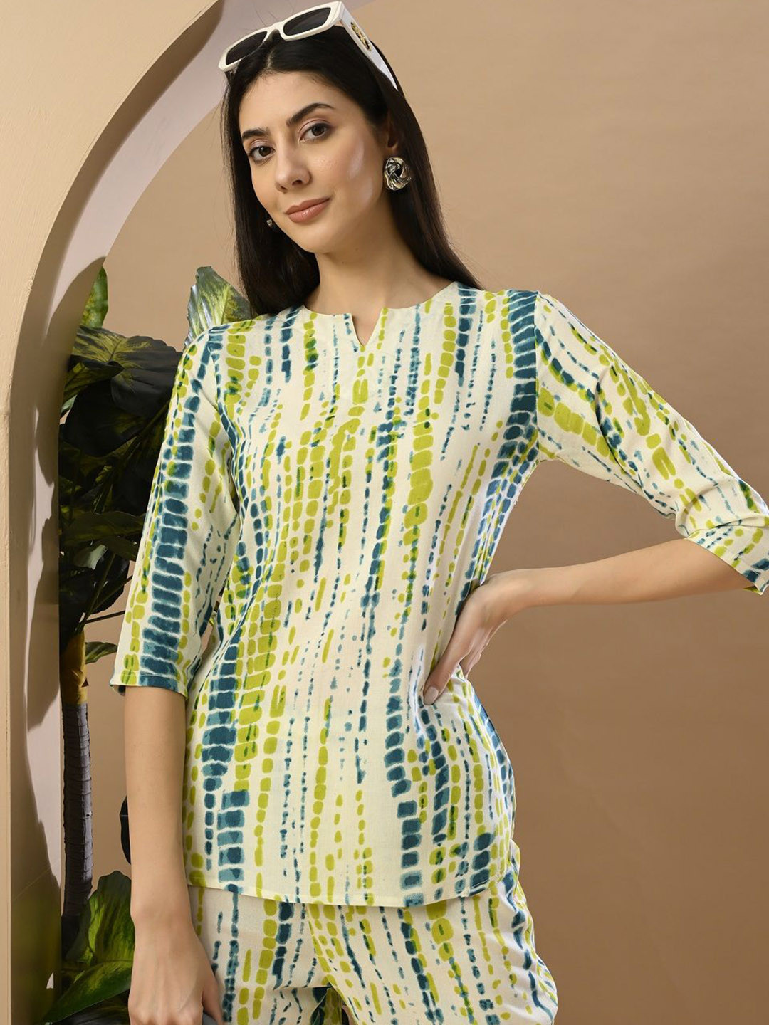 LYCHNIS Abstract Printed Notch Neck Straight Tunic And Trousers