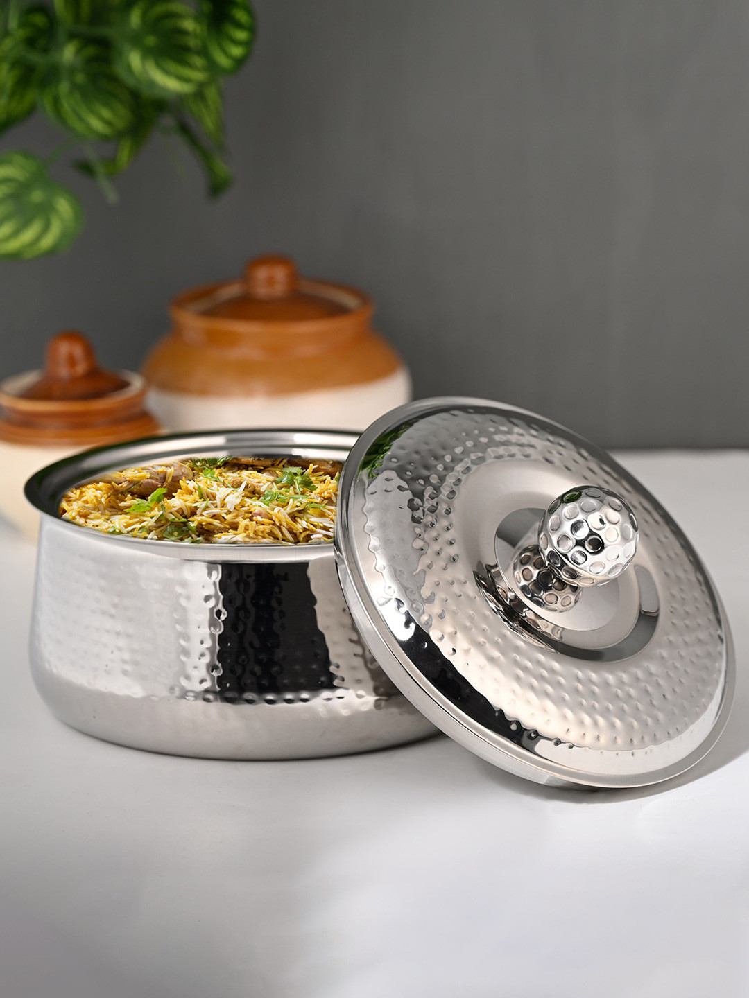 FNS Genoa Silver-Toned Stainless Steel Double Wall Insulated Casserole With Lid 2200 ML