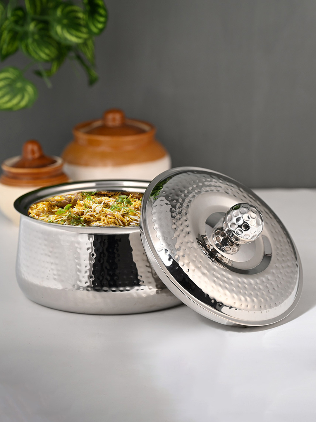 FNS Genoa Silver-Toned Stainless Steel Double Wall Insulated Casserole with Lid 850 ML