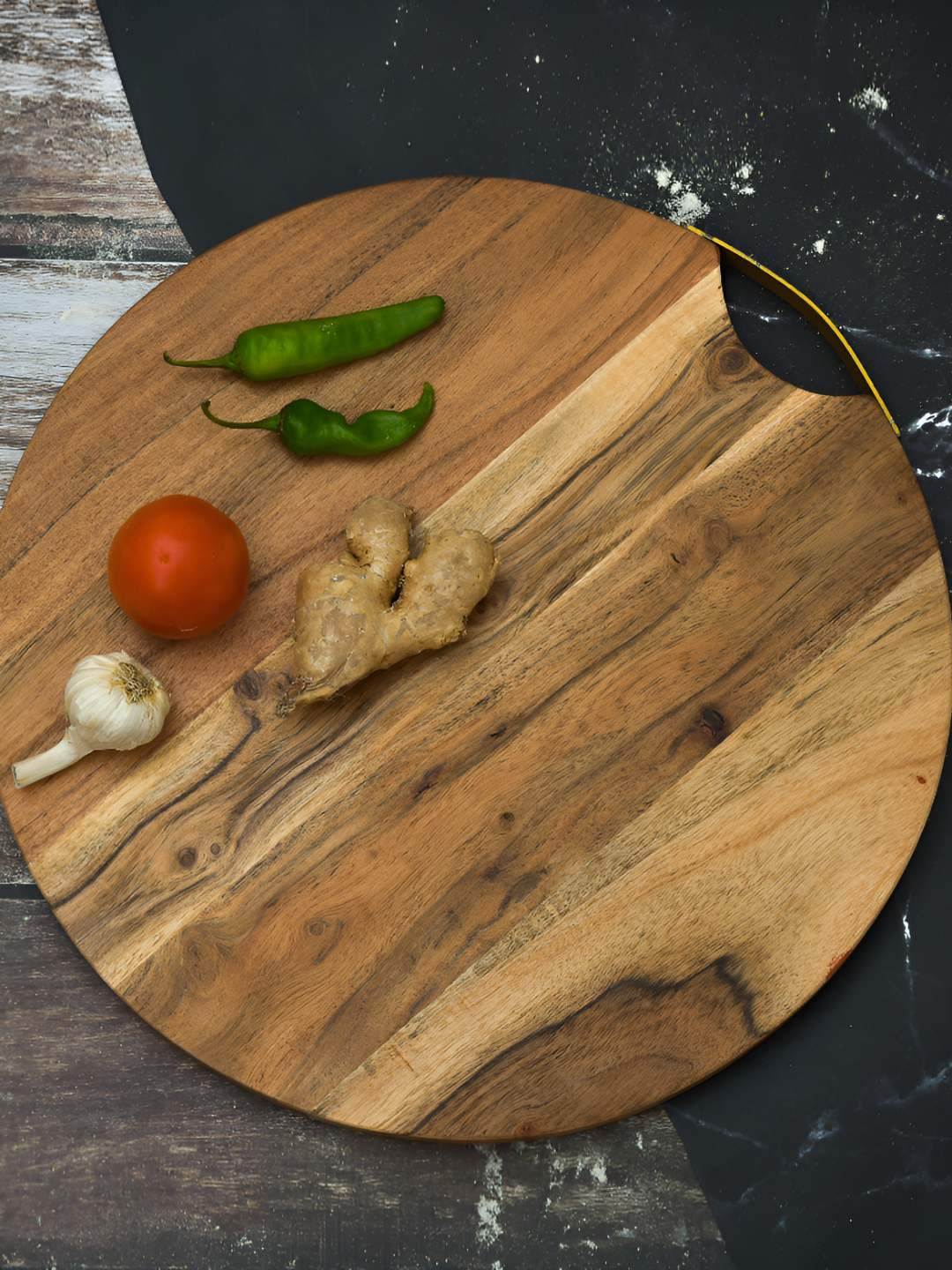 oggn Brown Natural Acacia Wooden Round Chopping Board