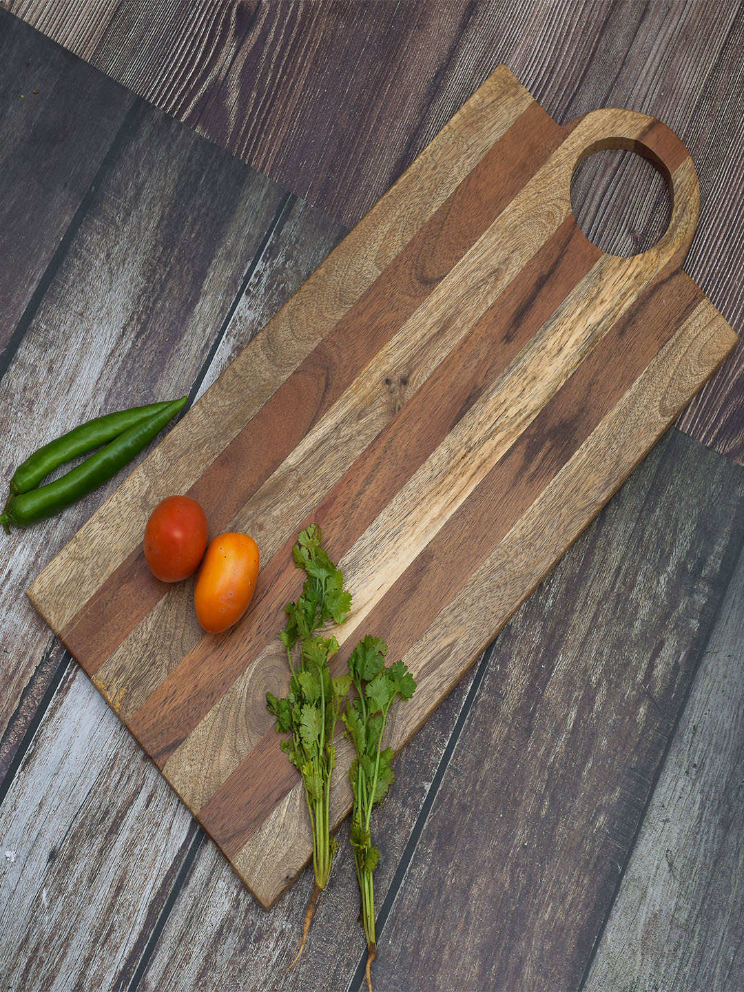 oggn Brown Natural Mixwood Round Wooden Handle Chopping Board