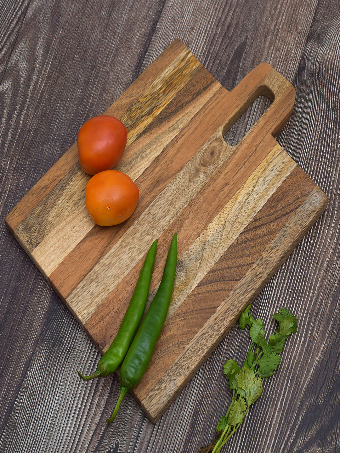oggn Brown Natural Mixwood Length Cut Handle Chopping Board
