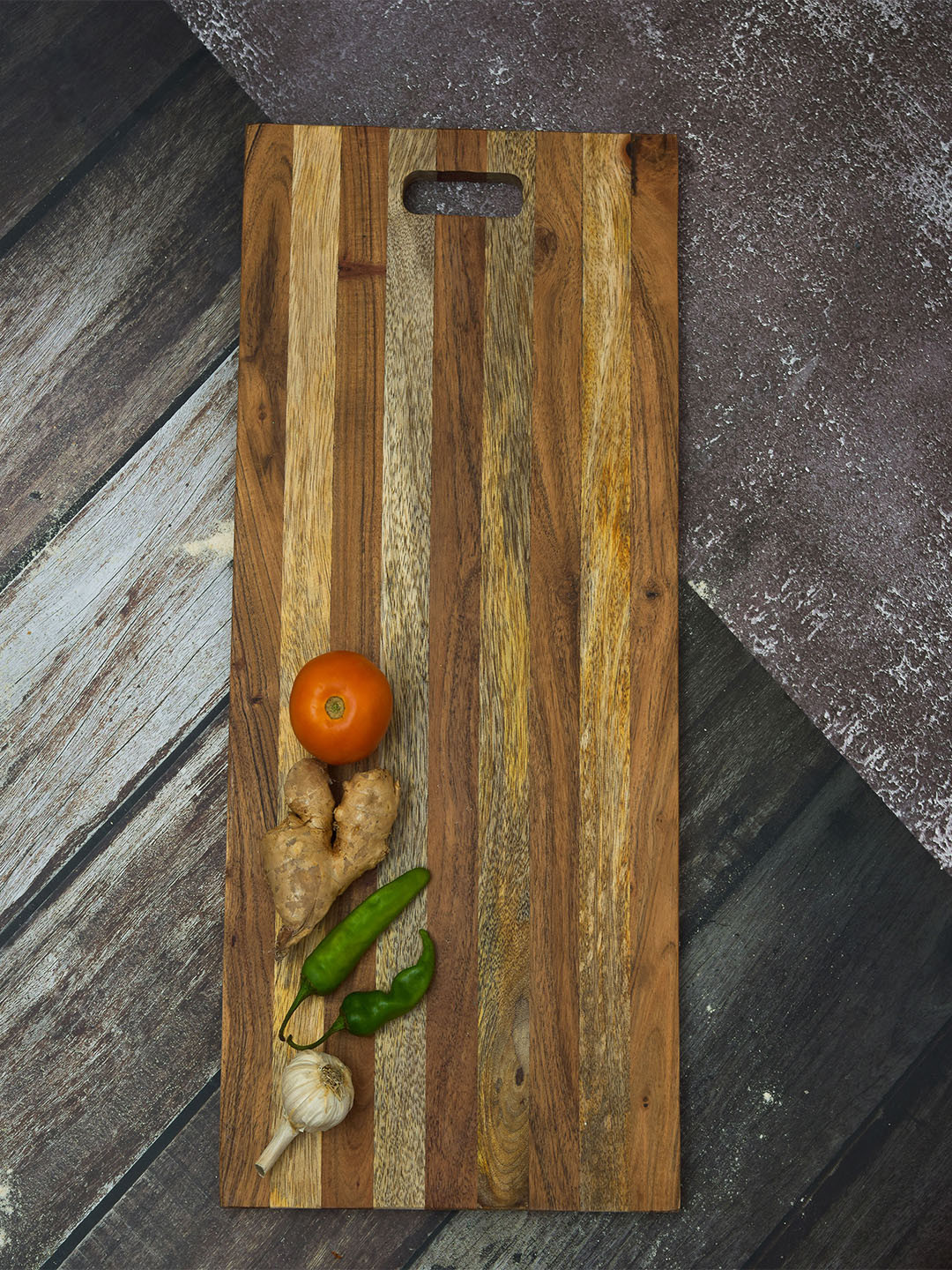 oggn Brown Natural Mixwood Inner Cut Handle Chopping Board