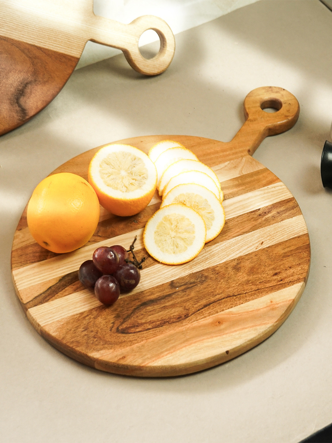 oggn Brown & White Natural Mixwood Chopping Board