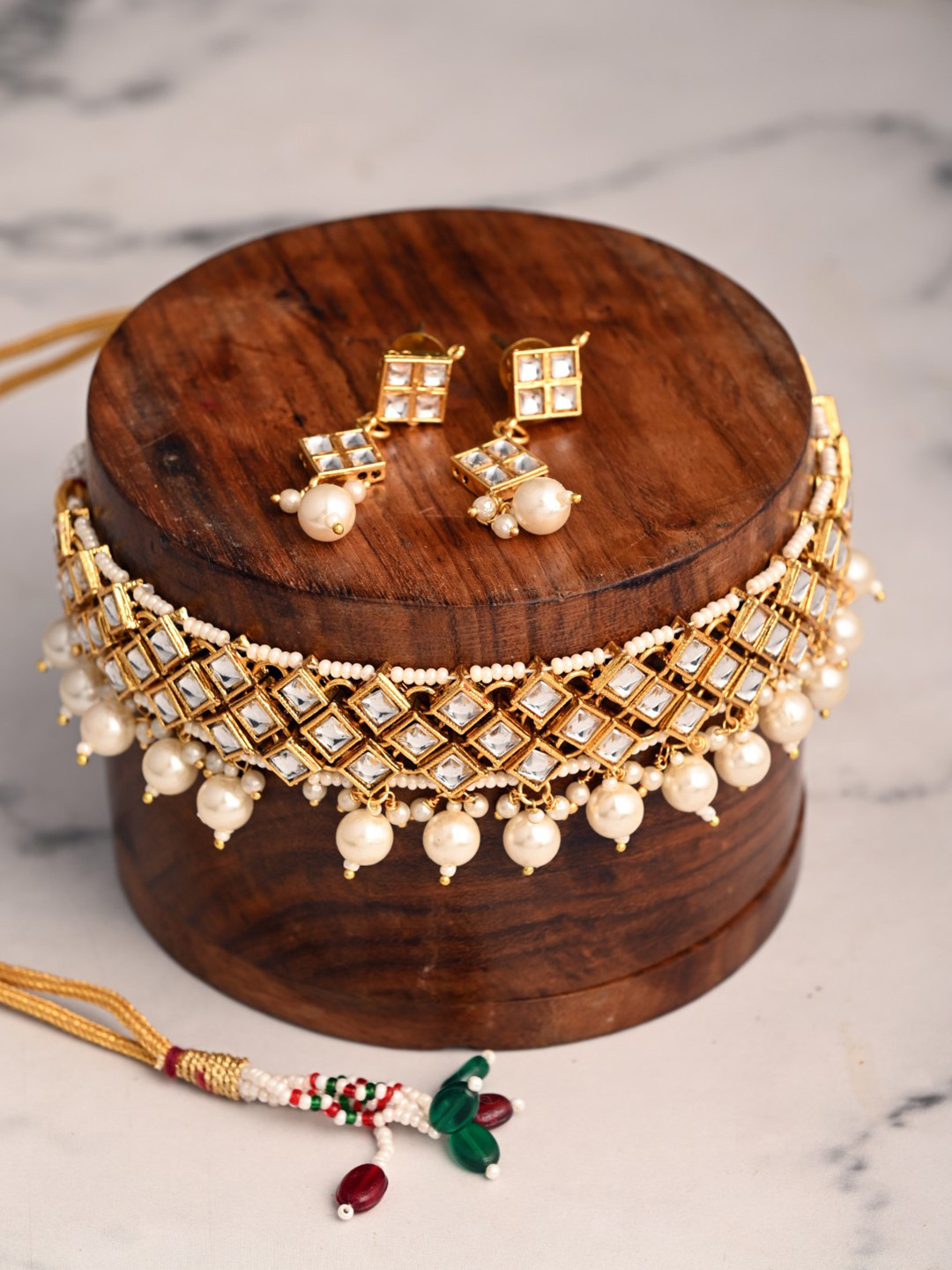 Anvik Gold-Plated Artificial Stones Studded And Beaded Neckless And Earrings