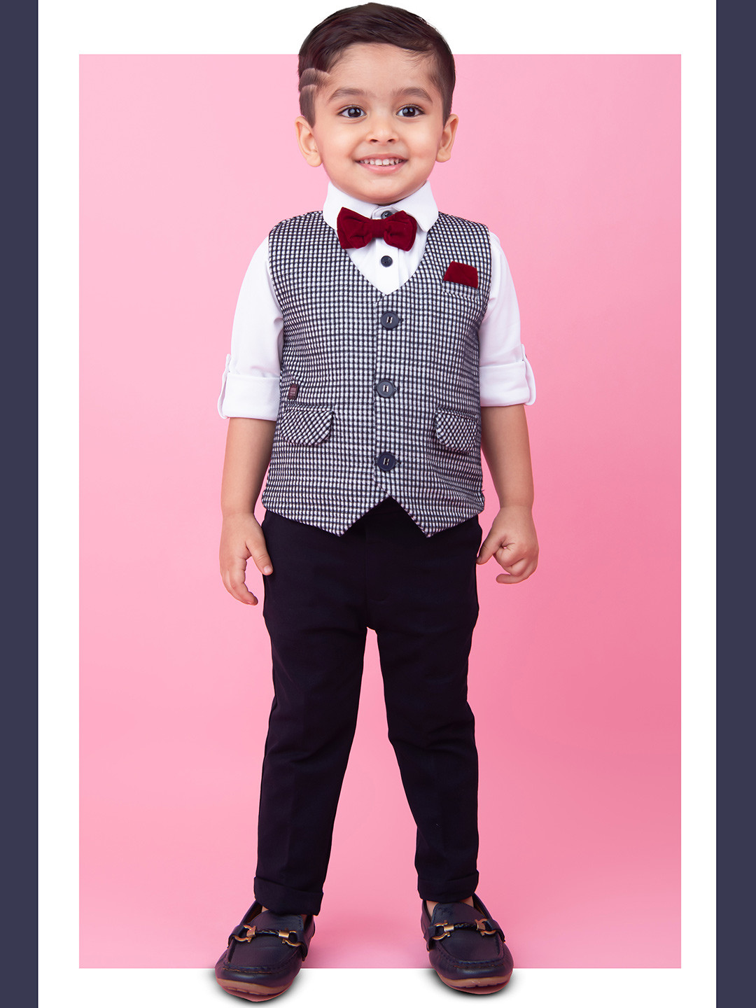 LITTLE COLLARS Boys Checked 4-Pieces Suits Waistcoat And Trousers & Shirt & Bow Tie