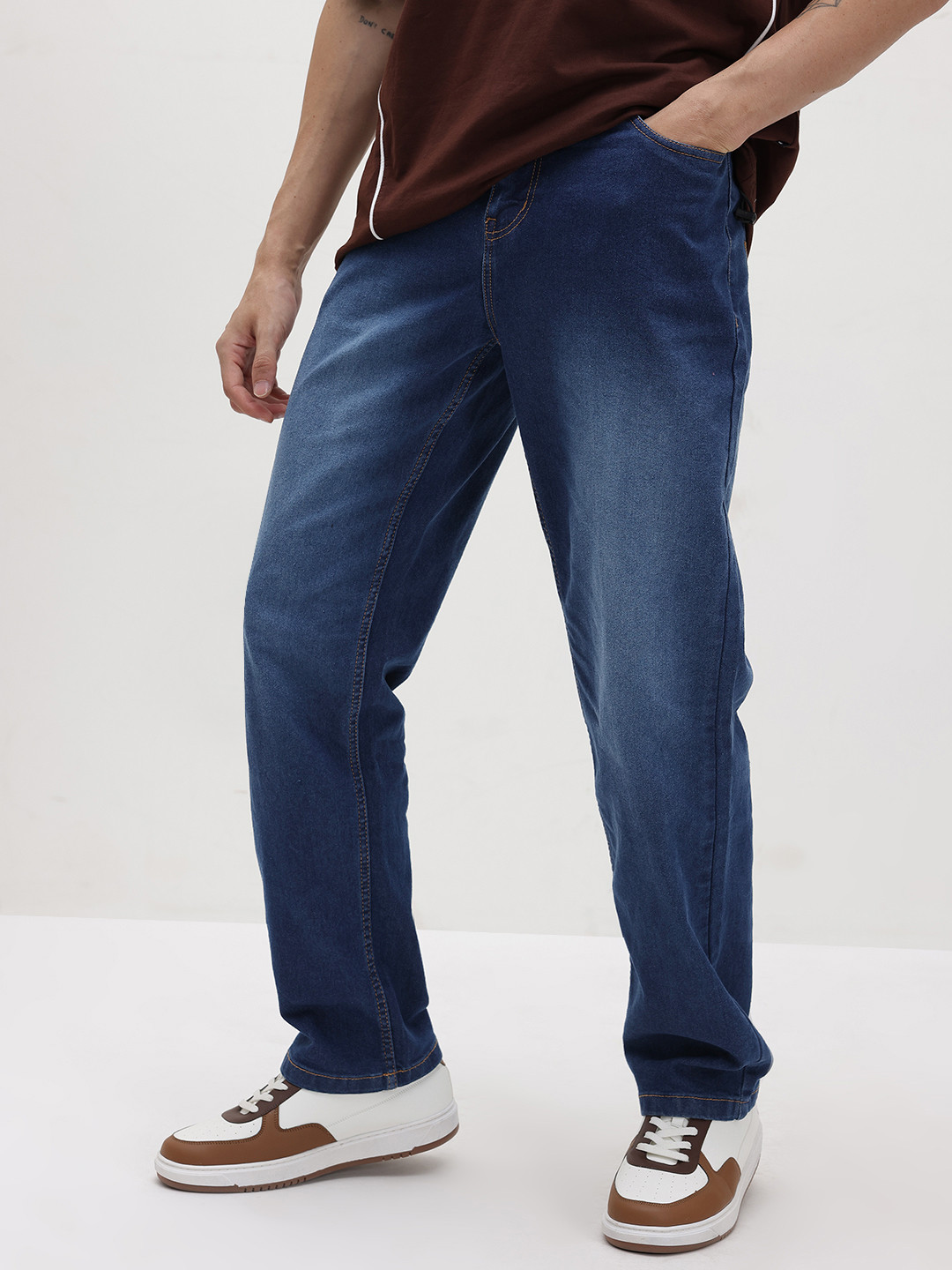 The Roadster Life Co. Men Mid-Rise Light Fade Stretchable Straight Fit Jeans