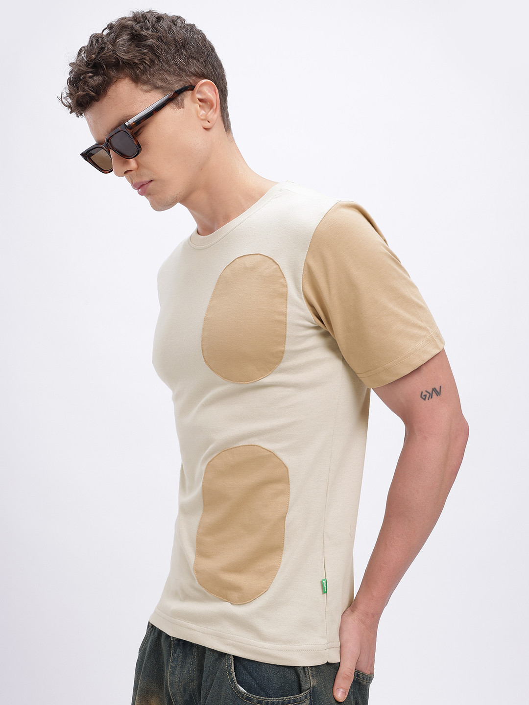 glitchez Men Patchwork Colourblocked T-shirt