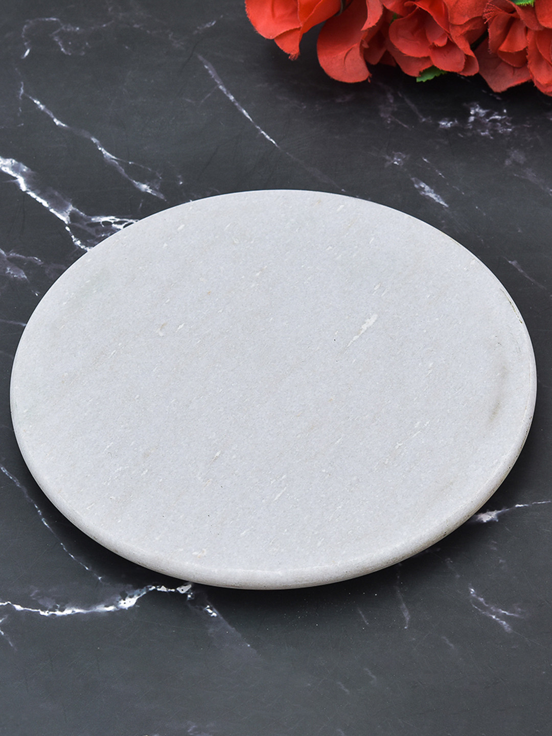 oggn White Marble Round Chakla