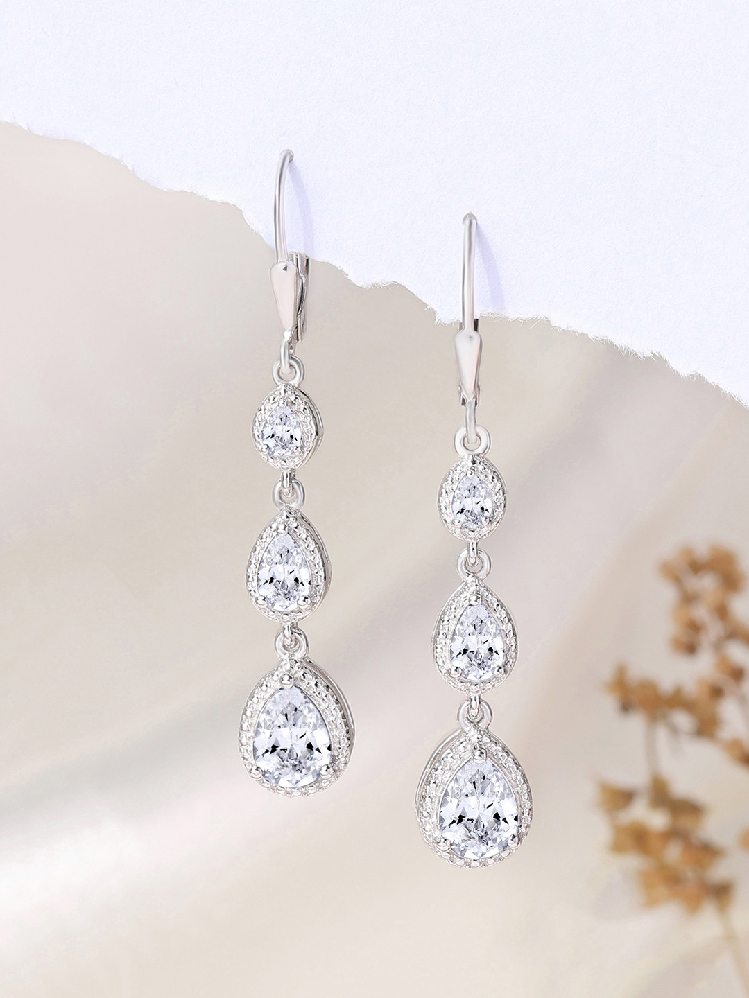 Ornate Jewels Classic Studs Earrings