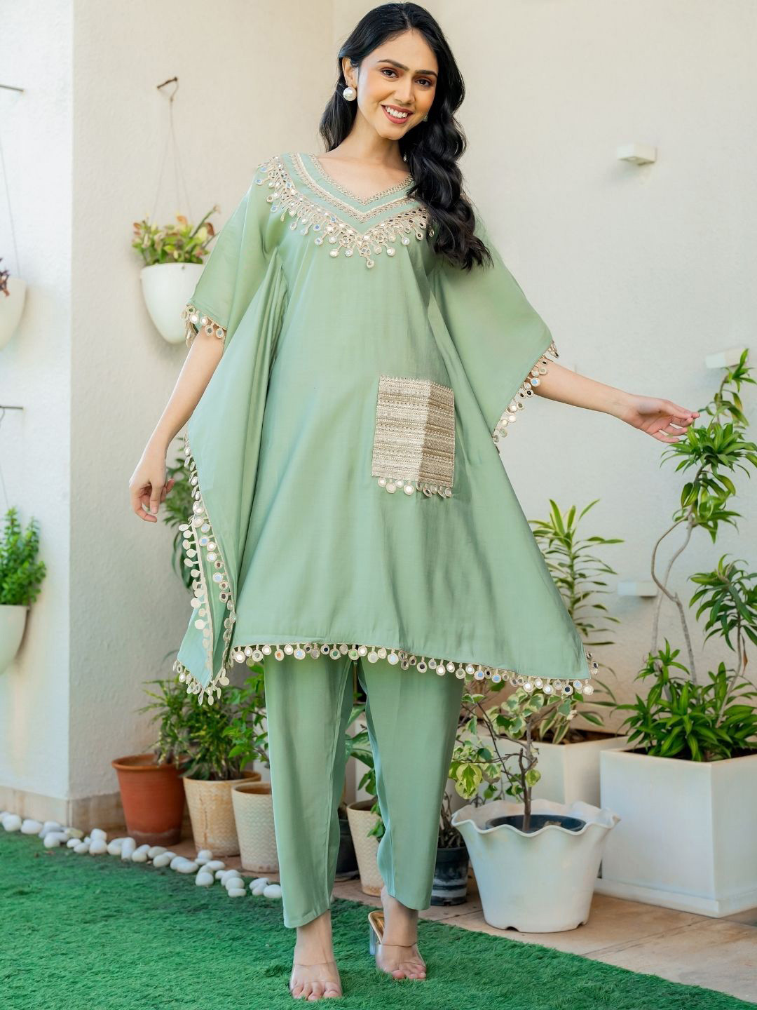 HOUSE OF JAMOTI Firosa Women Geometric Embroidered Gotta Patti Kaftan Kurta with Trousers